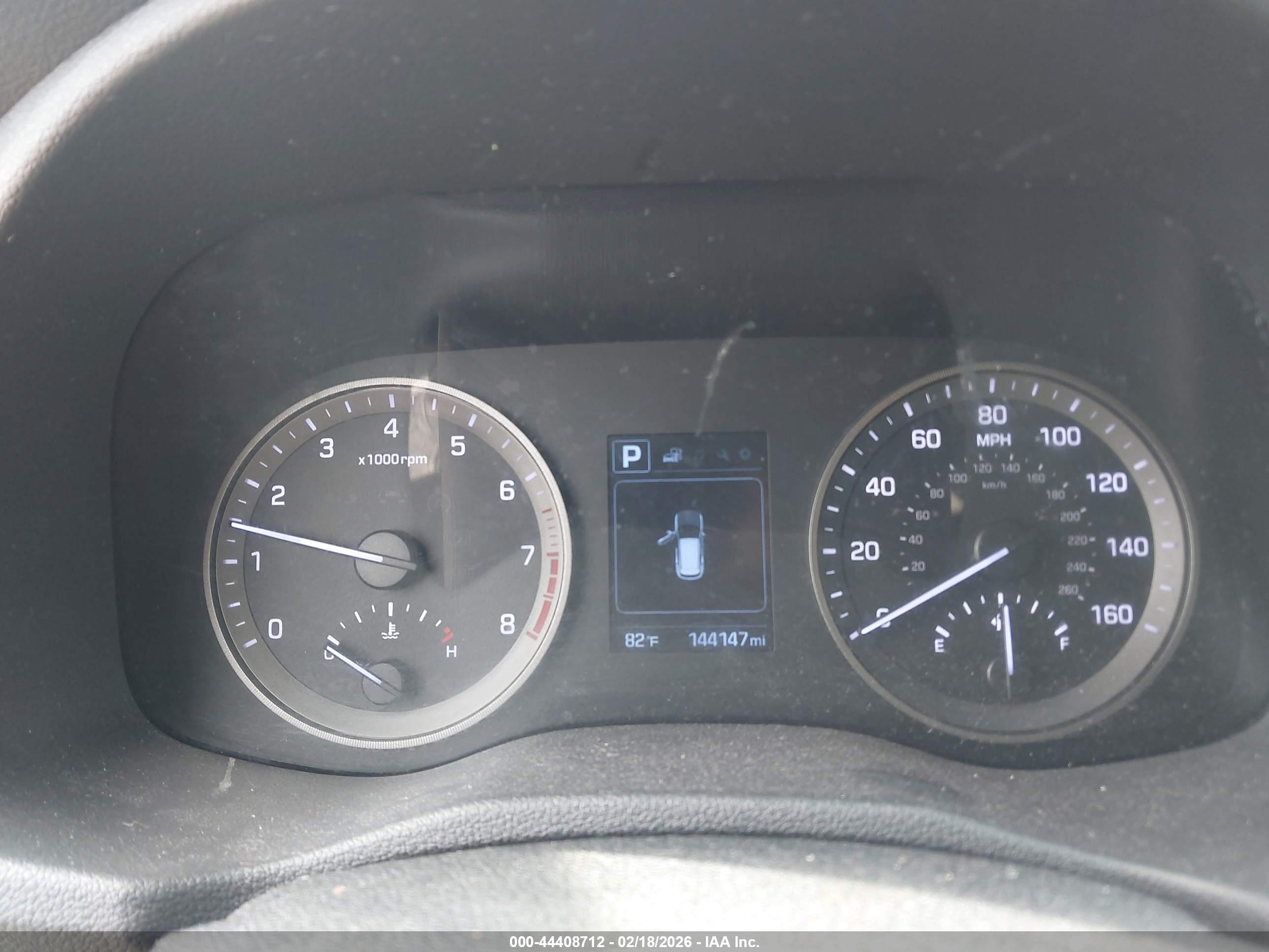 HYUNDAI TUCSON image 7