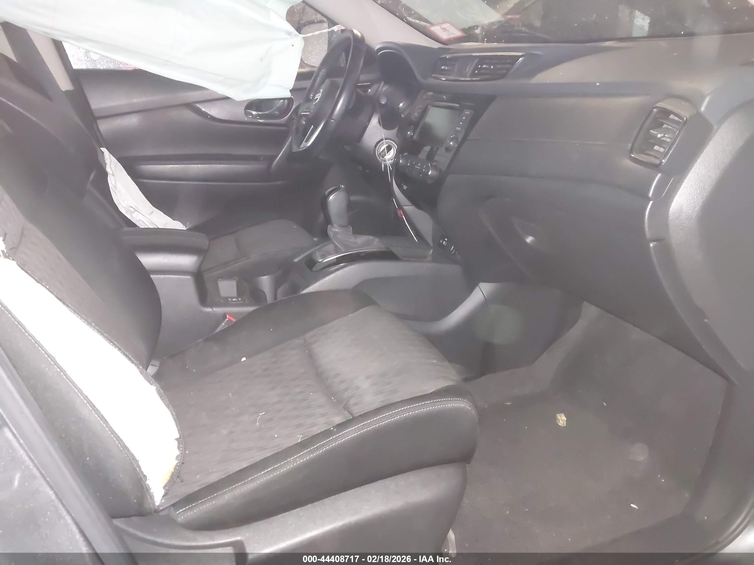 NISSAN ROGUE image 5