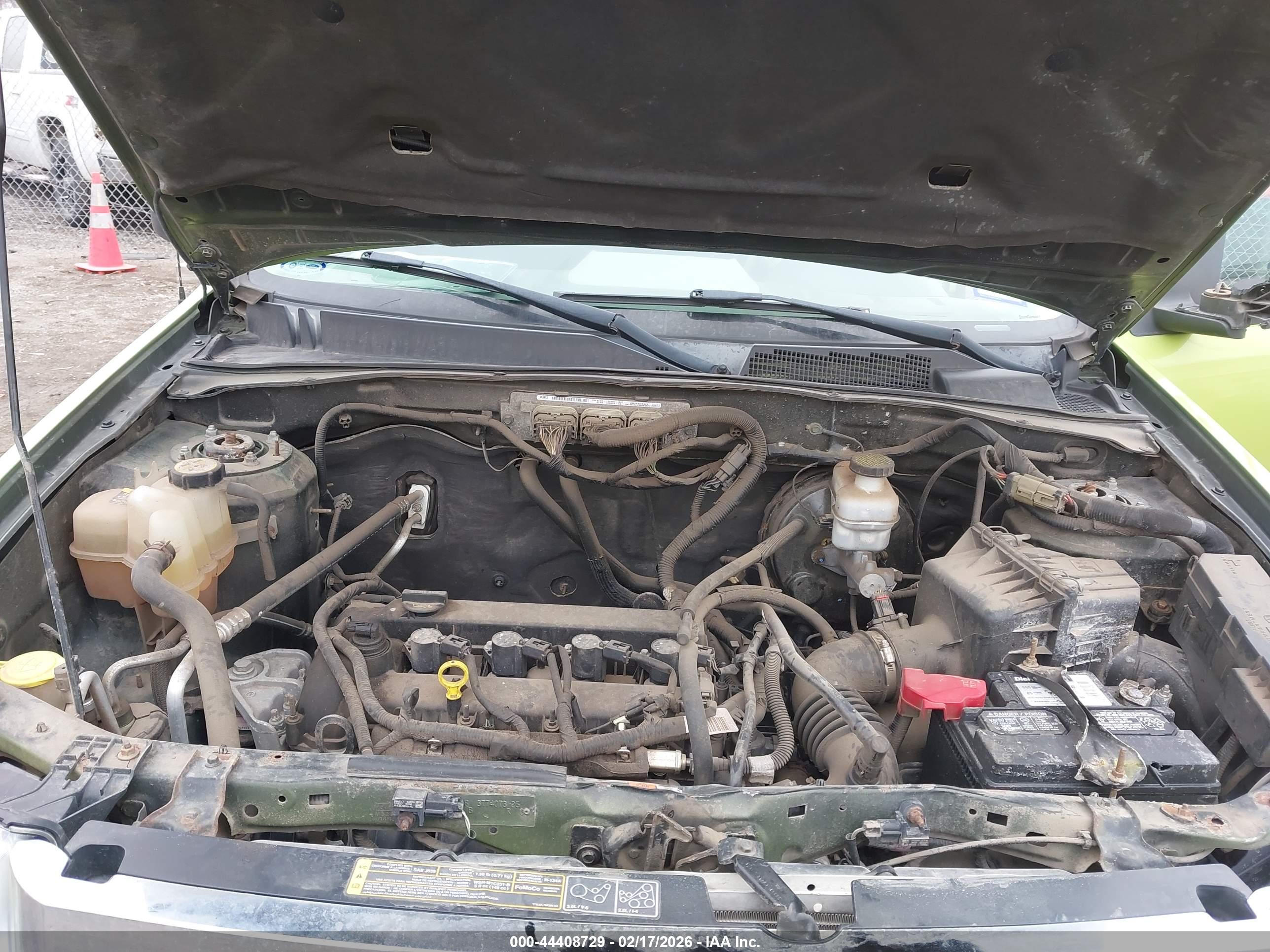 FORD ESCAPE image 10