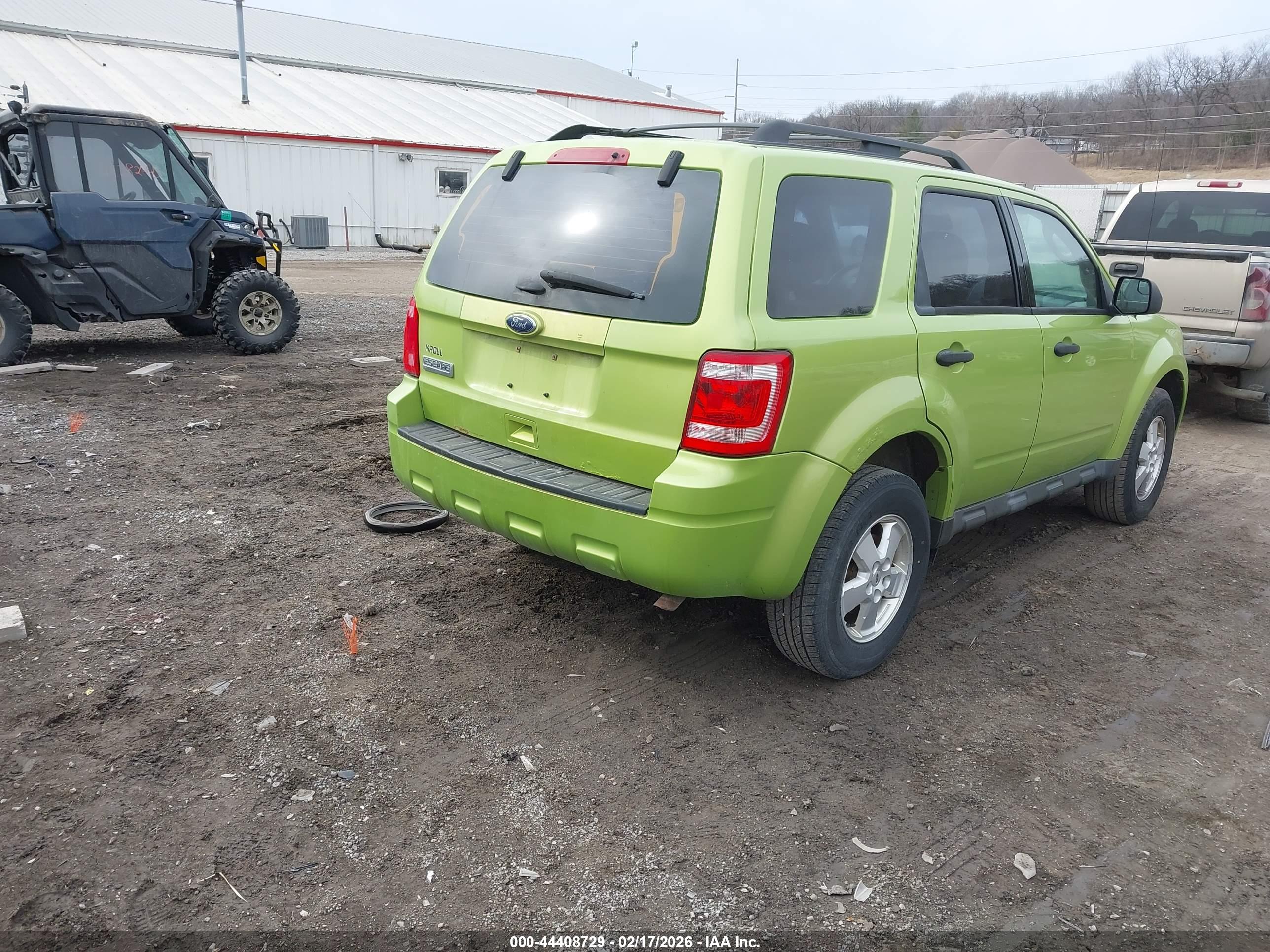FORD ESCAPE image 4