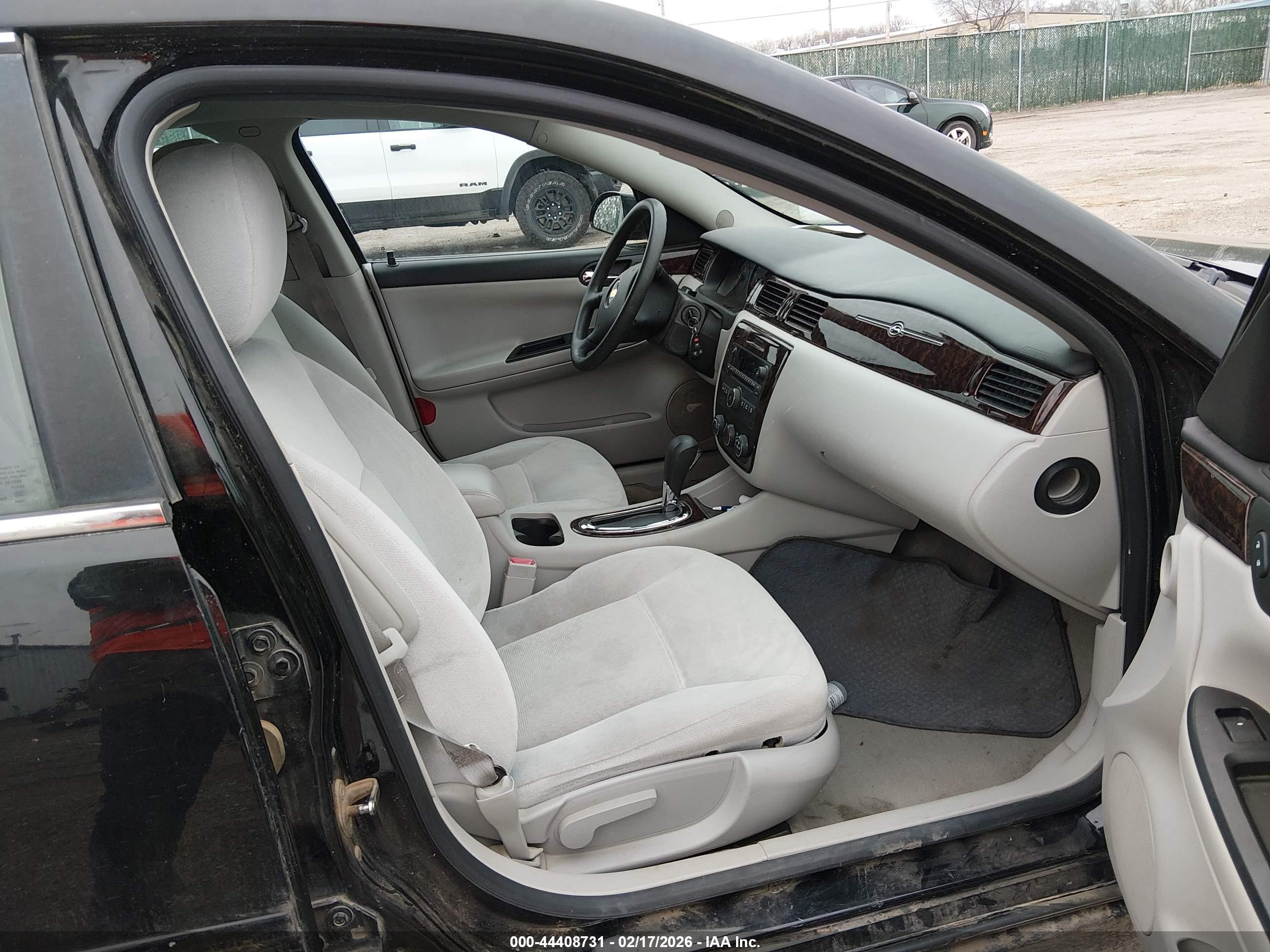 CHEVROLET IMPALA image 5