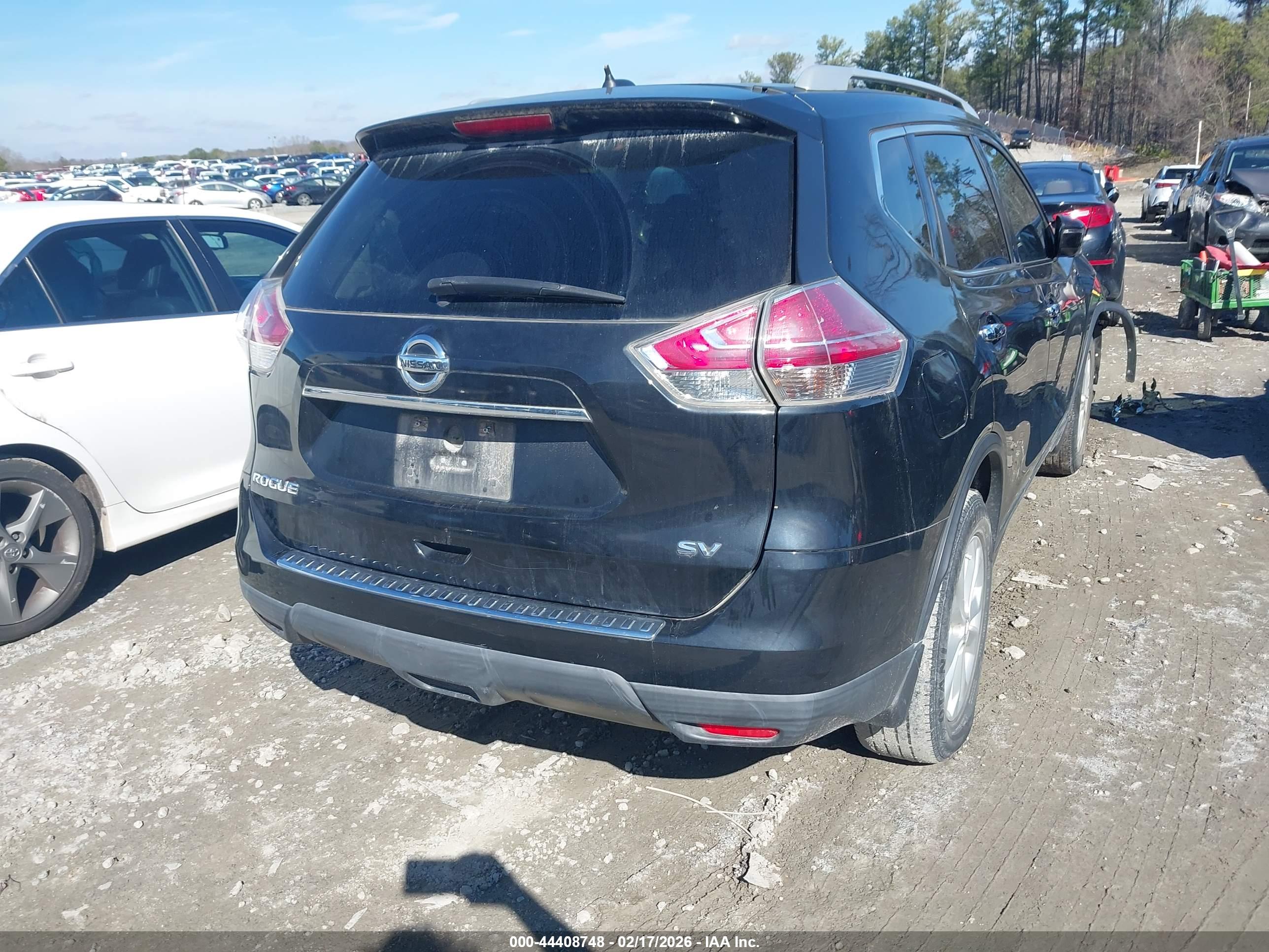 NISSAN ROGUE image 4