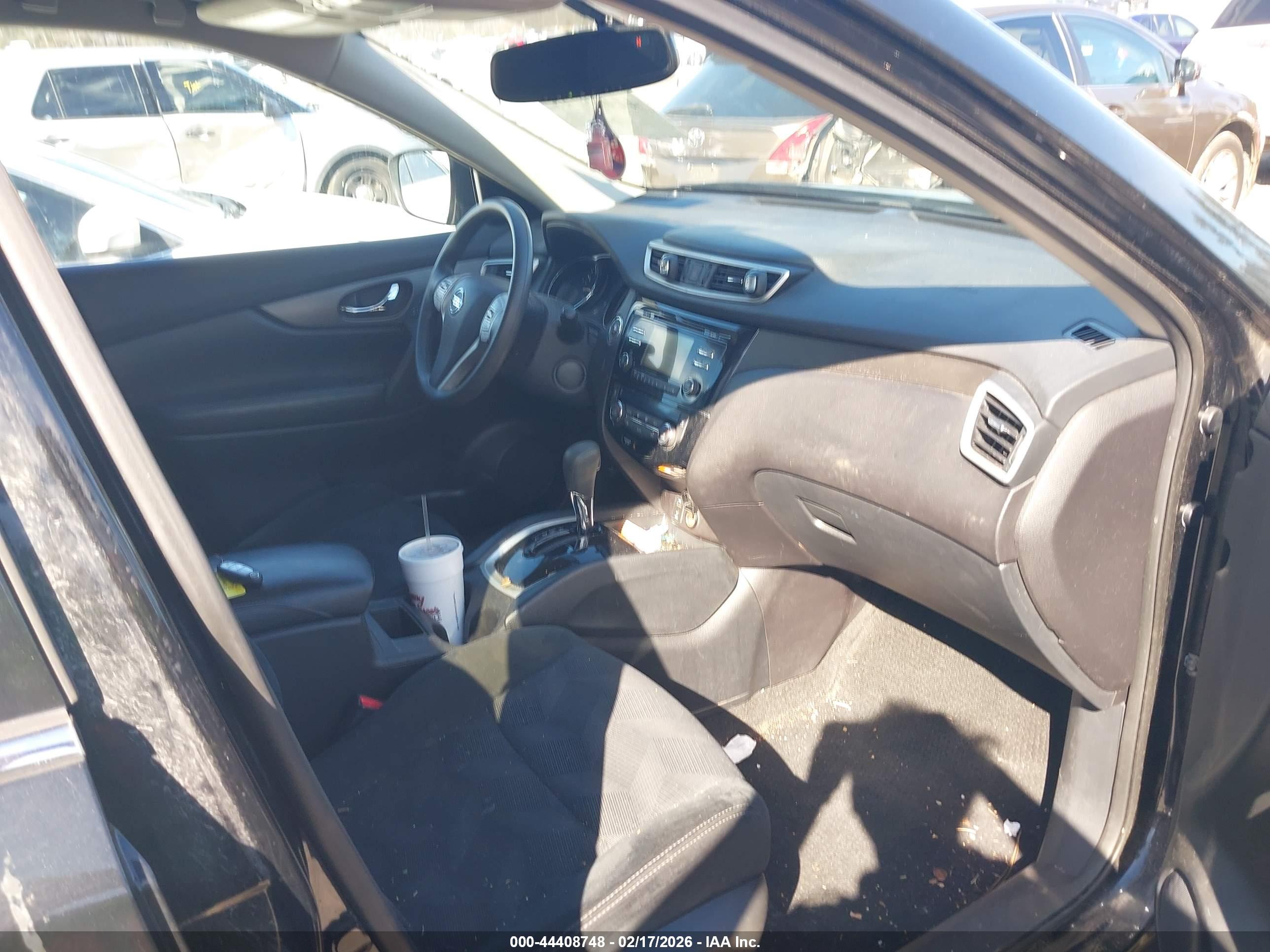 NISSAN ROGUE image 5