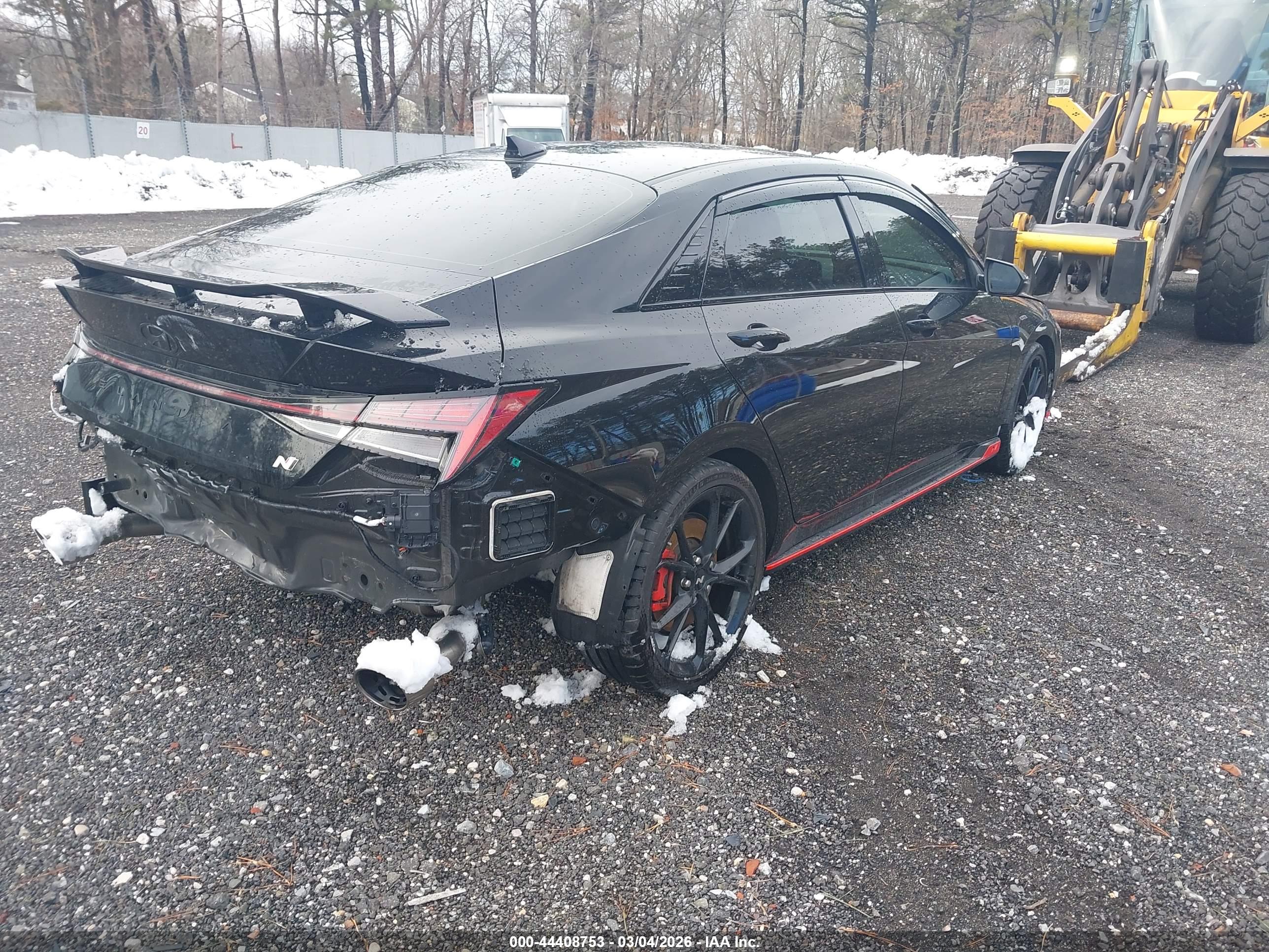 HYUNDAI ELANTRA image 4