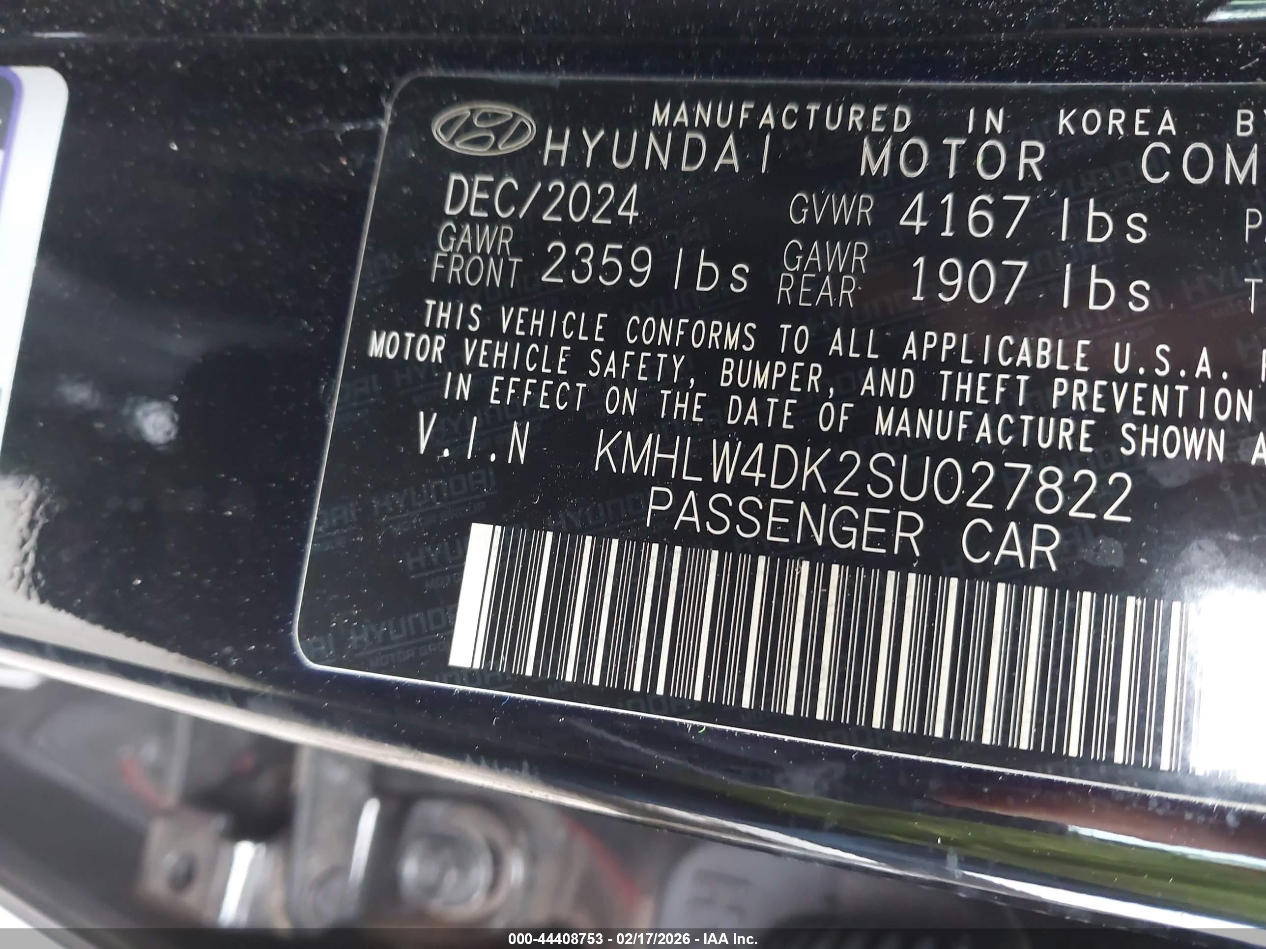 HYUNDAI ELANTRA image 9