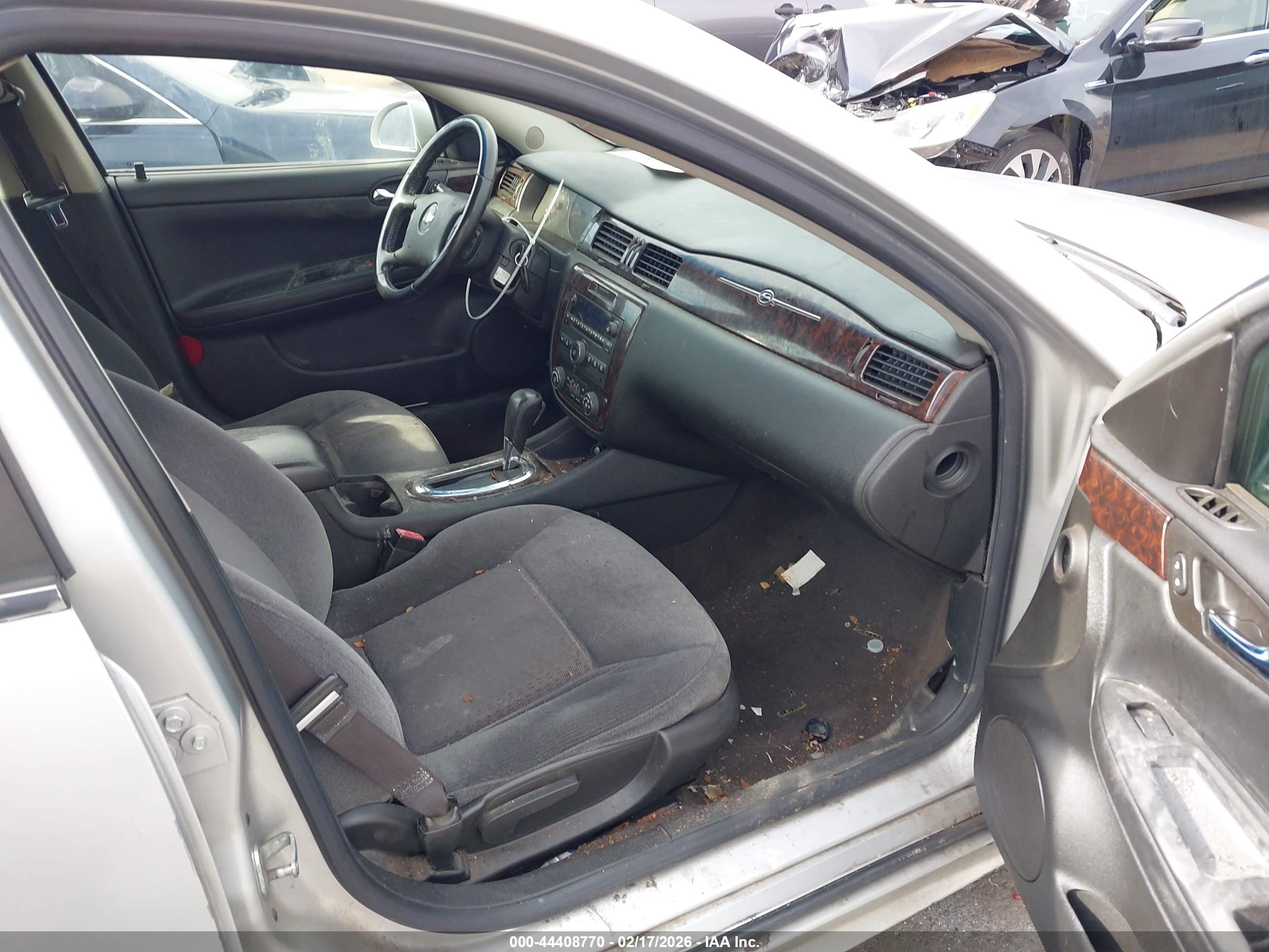 CHEVROLET IMPALA image 5