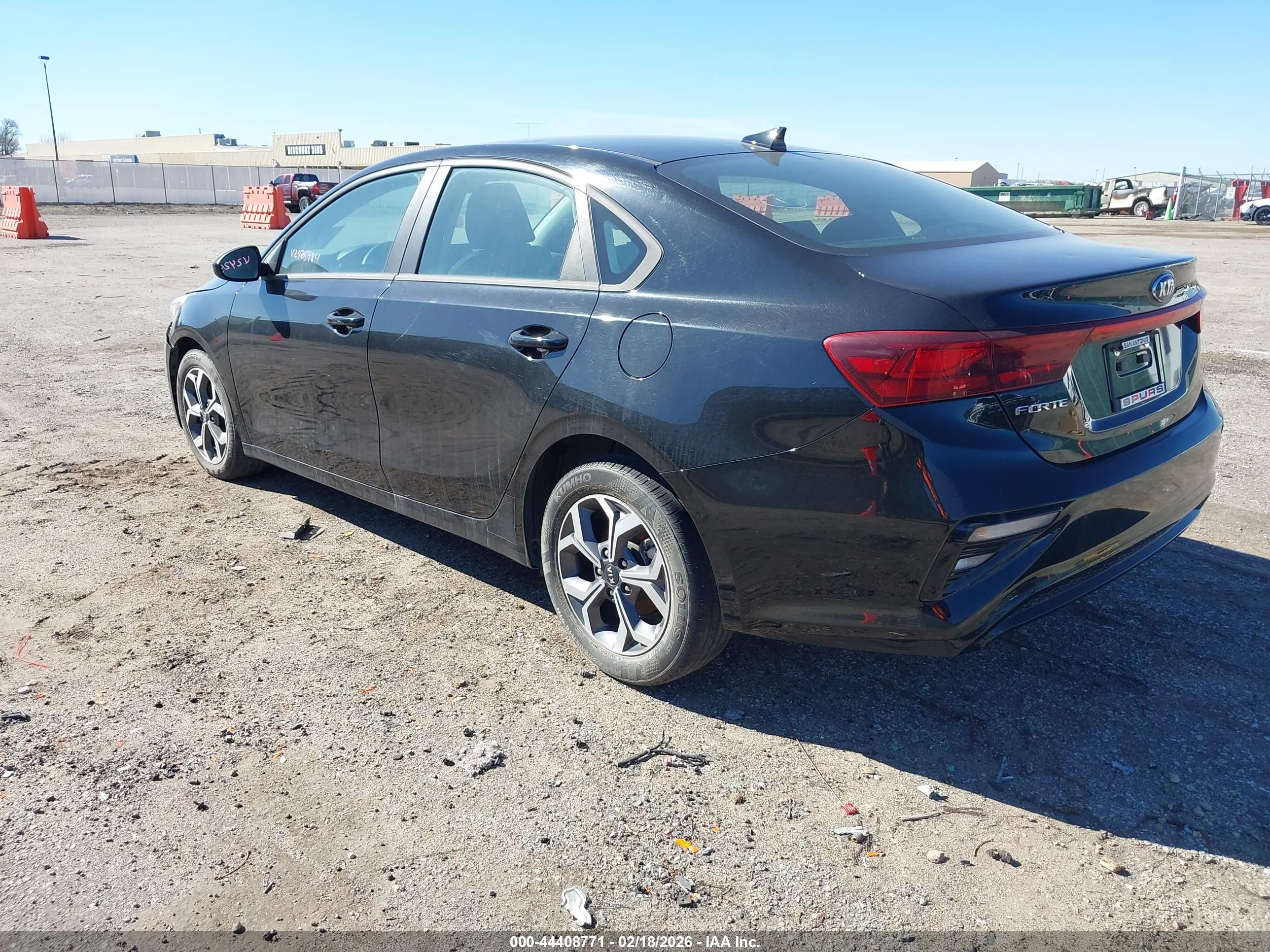 KIA FORTE image 3