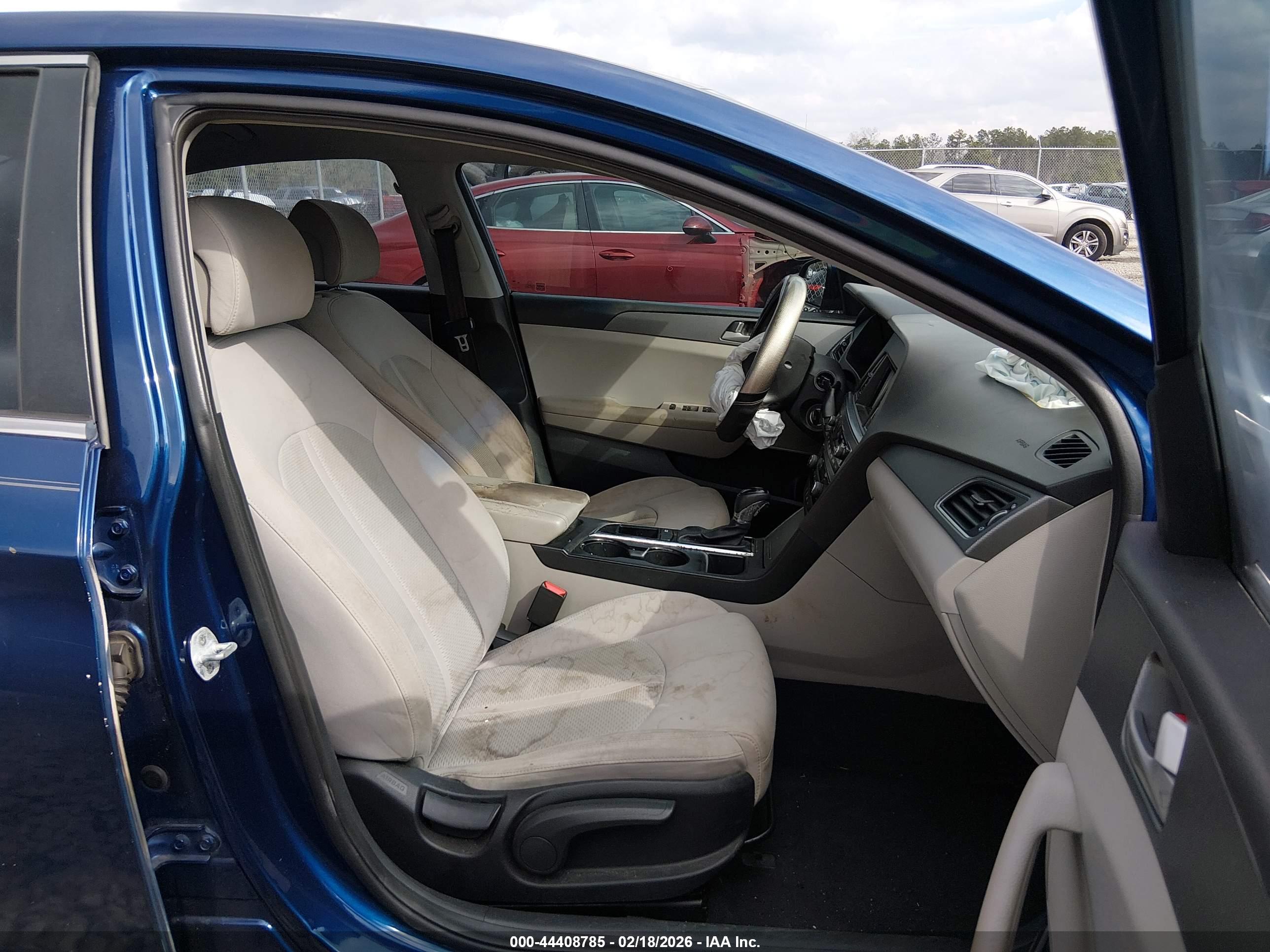 HYUNDAI SONATA image 5