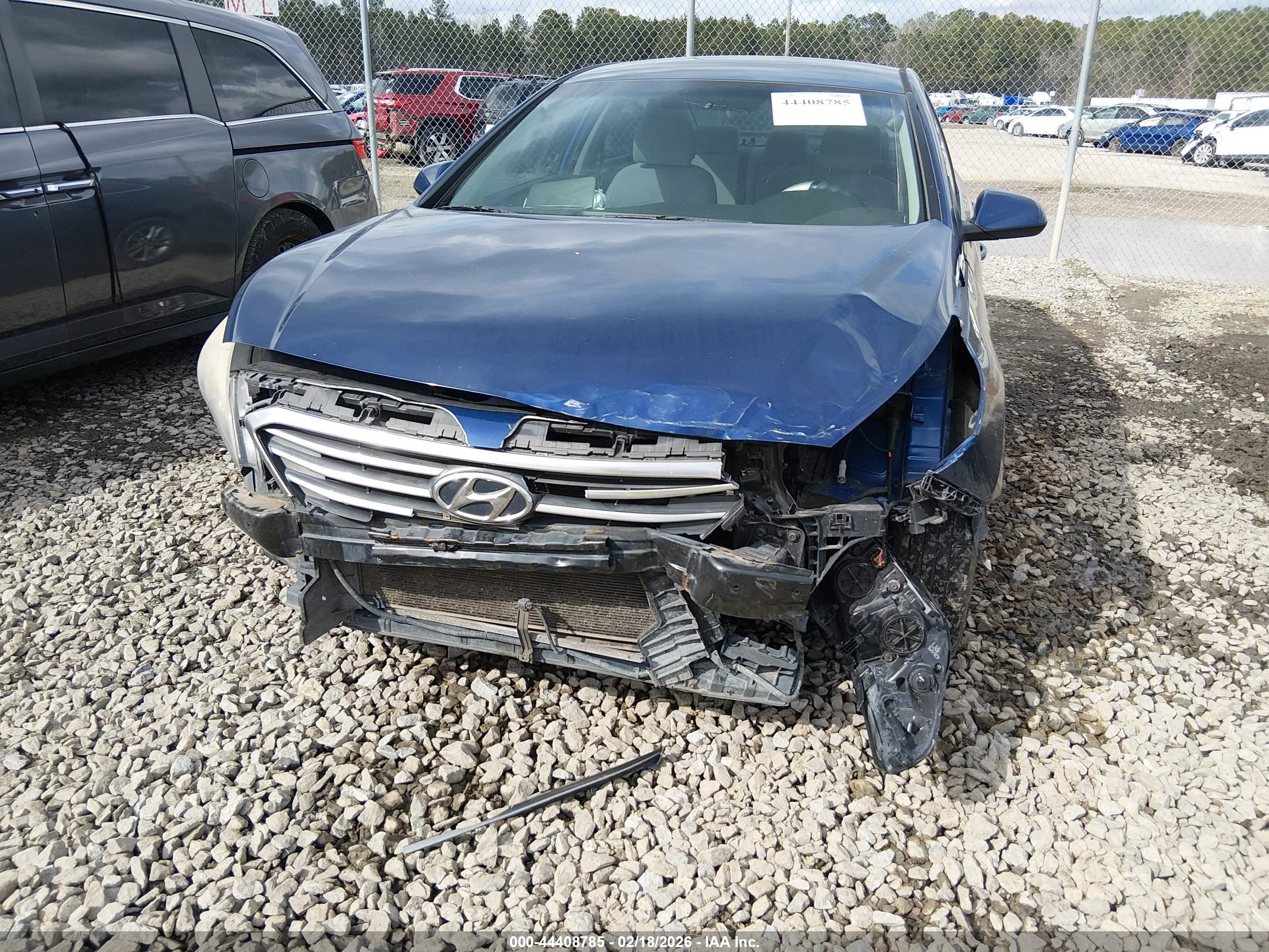 HYUNDAI SONATA image 6