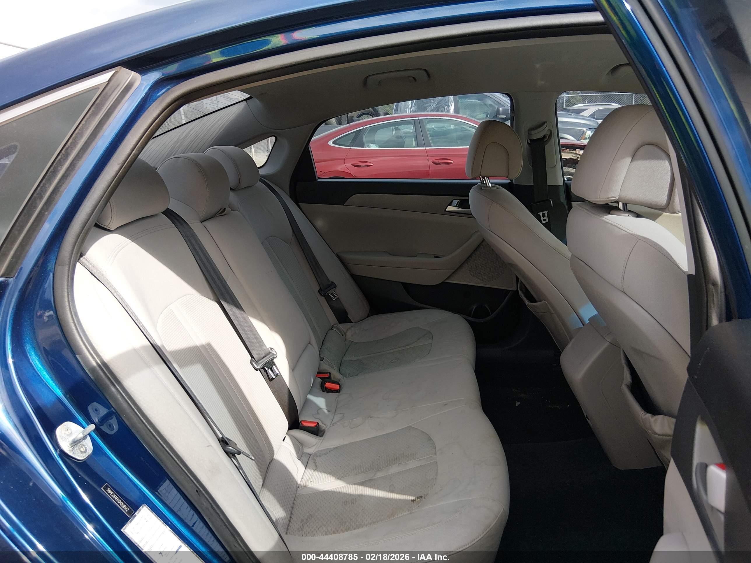 HYUNDAI SONATA image 8