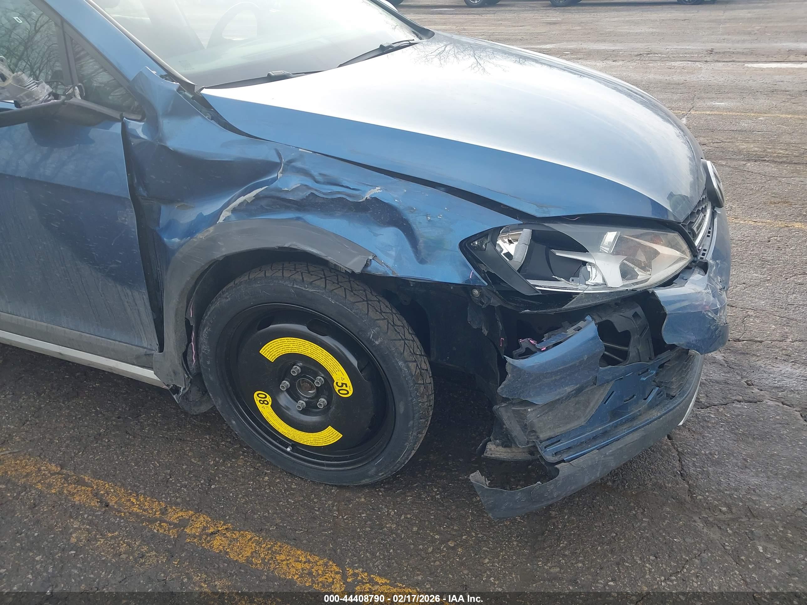 VOLKSWAGEN GOLF image 6