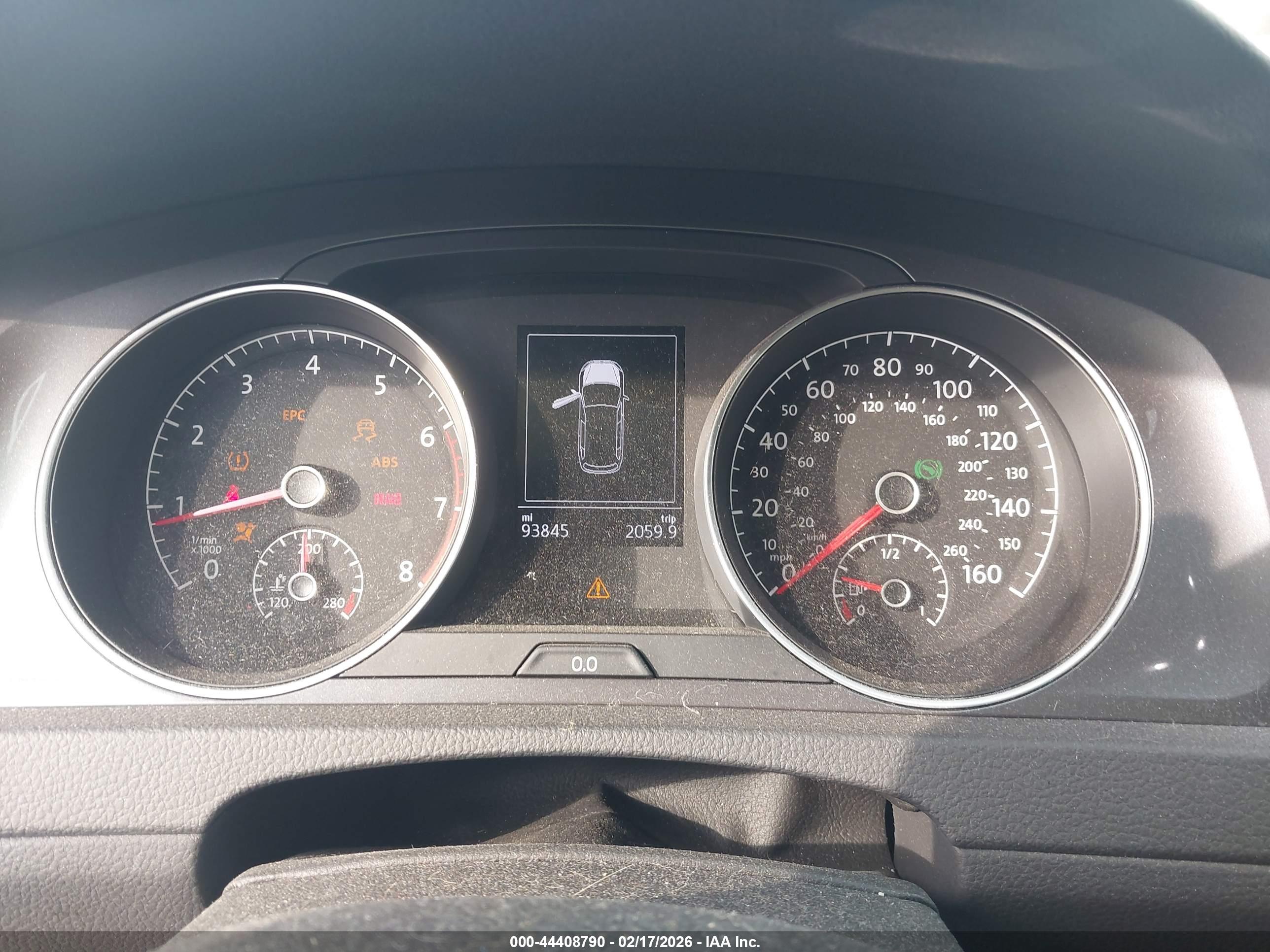 VOLKSWAGEN GOLF image 7