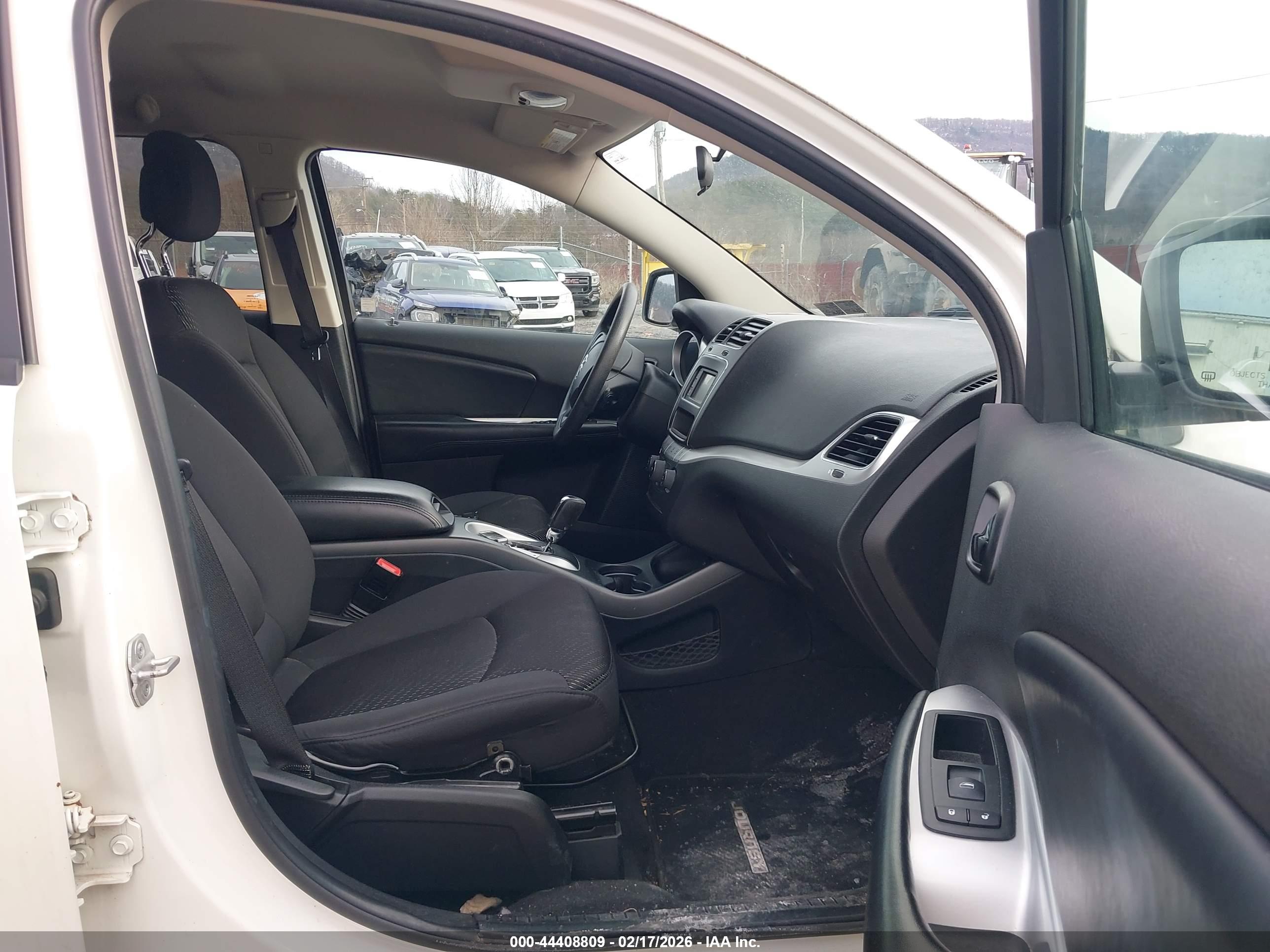 DODGE JOURNEY image 5