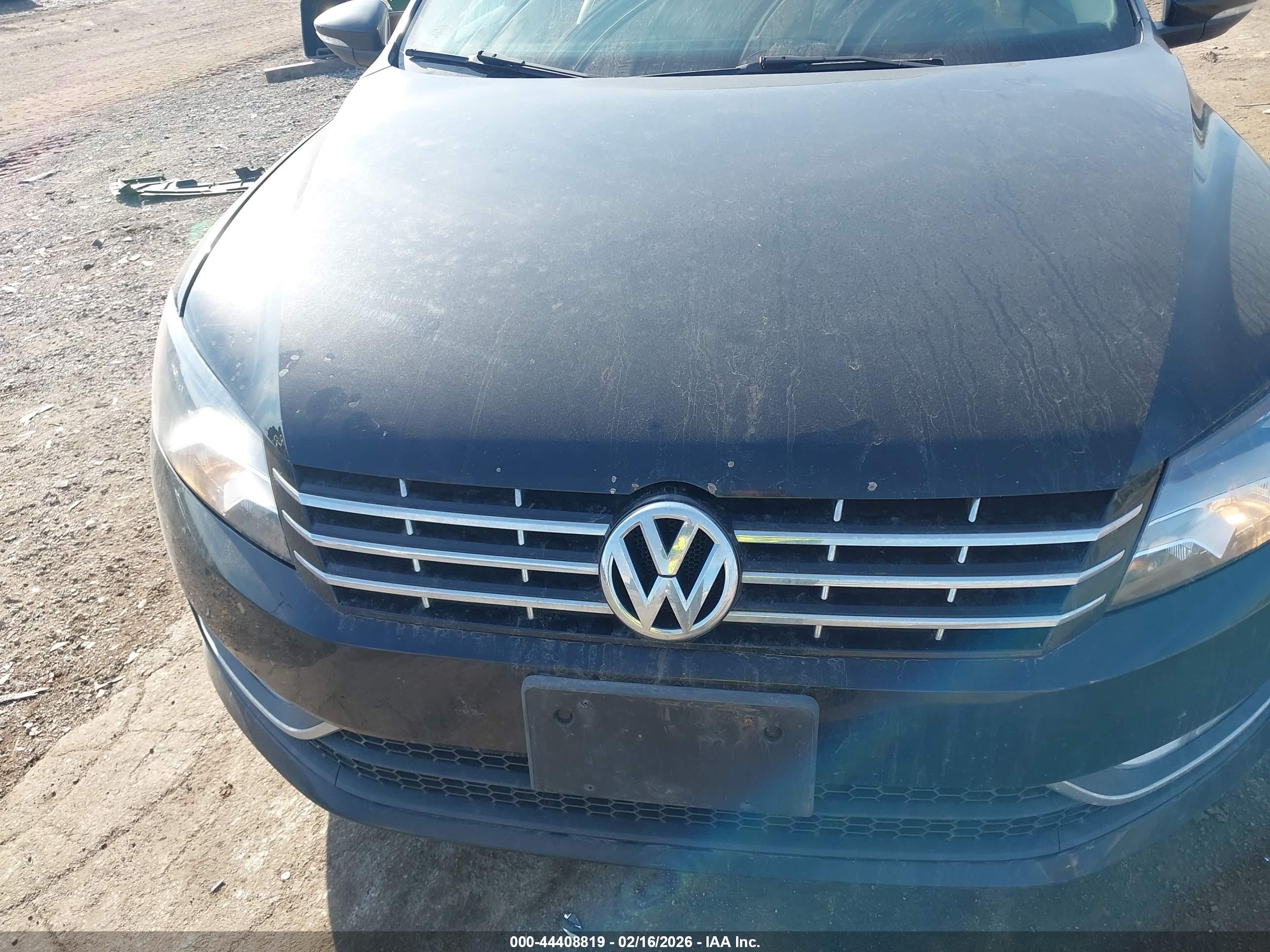 VOLKSWAGEN PASSAT image 6