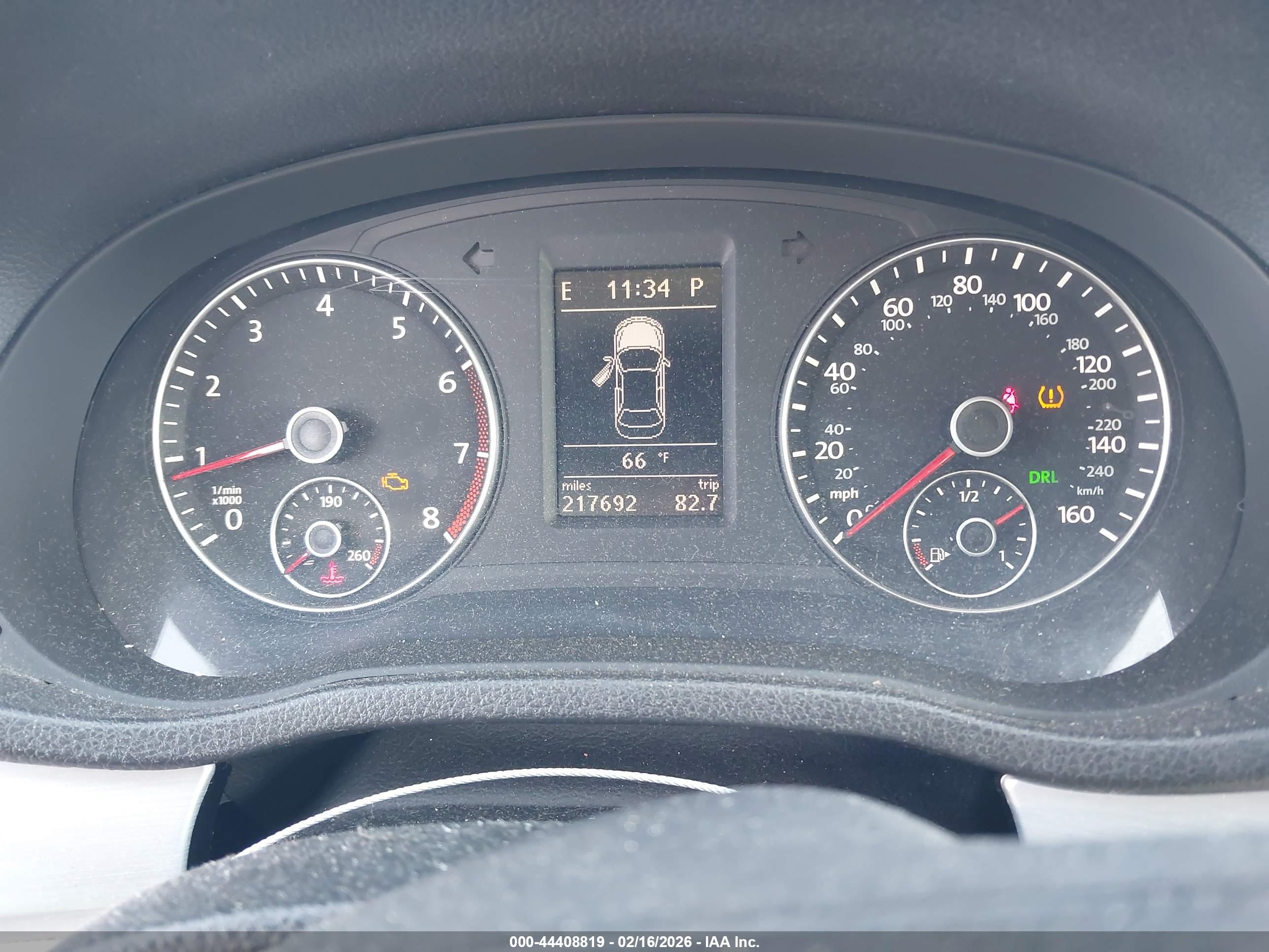VOLKSWAGEN PASSAT image 7