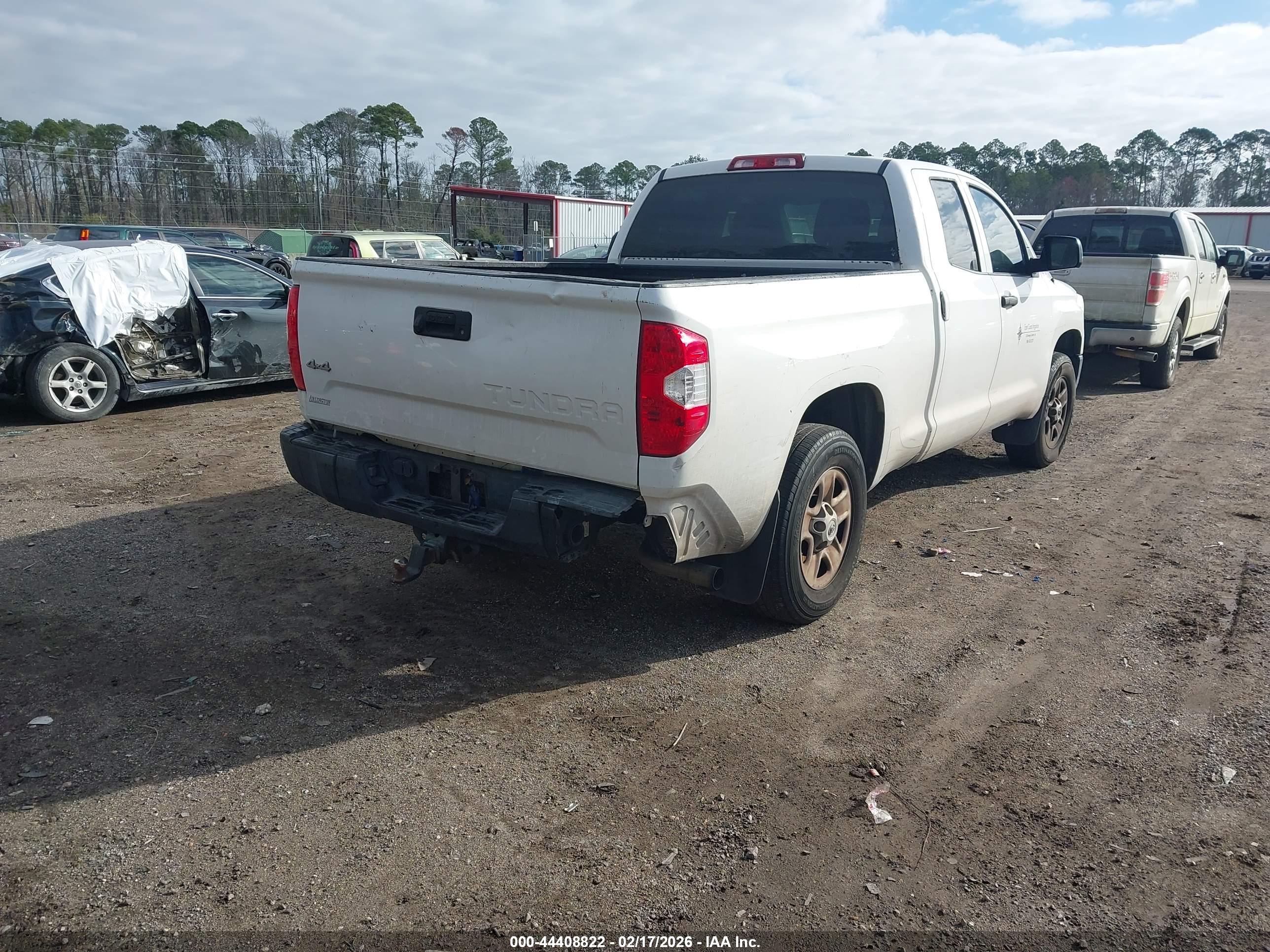 TOYOTA TUNDRA image 4