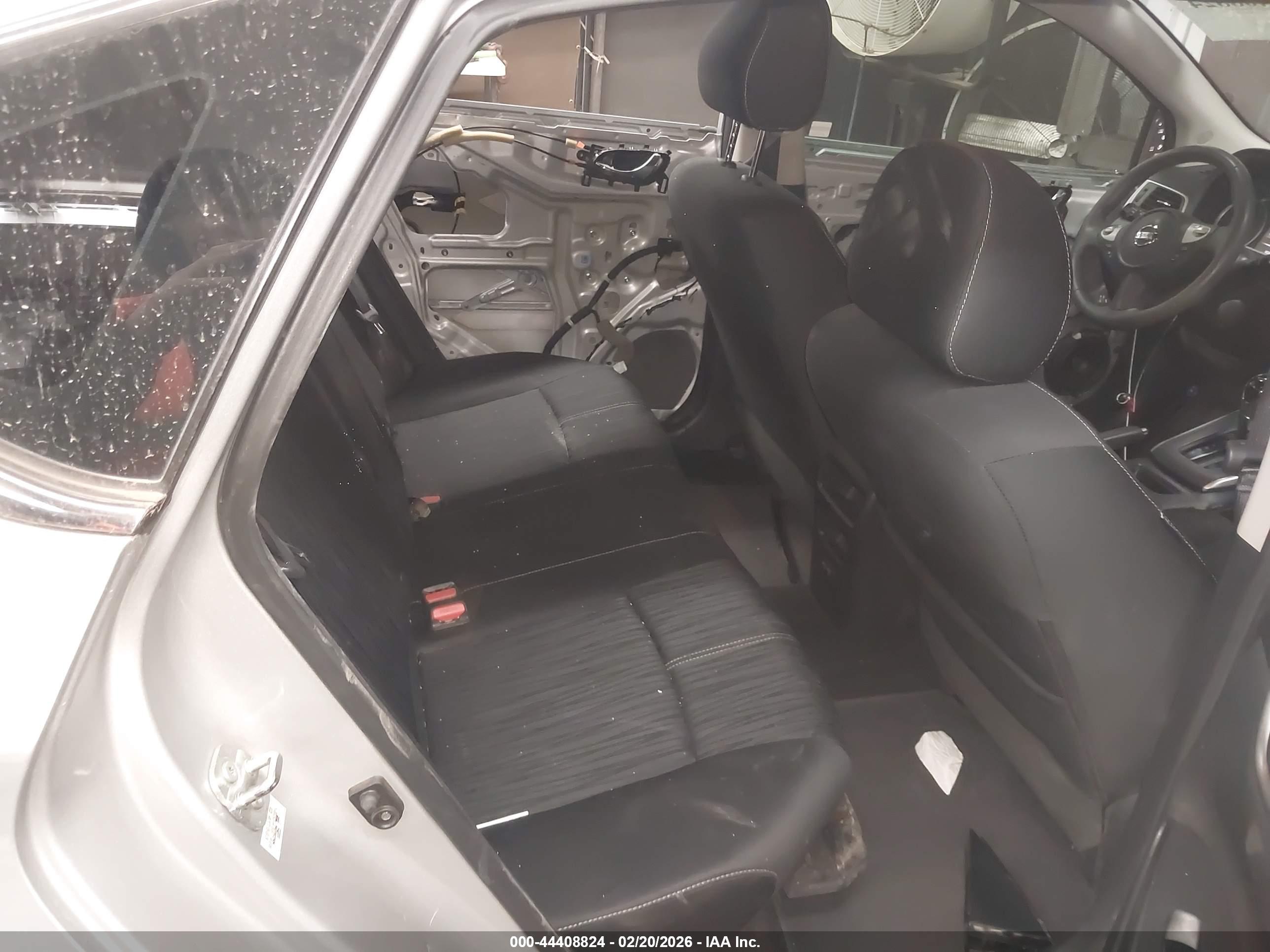 NISSAN SENTRA image 8