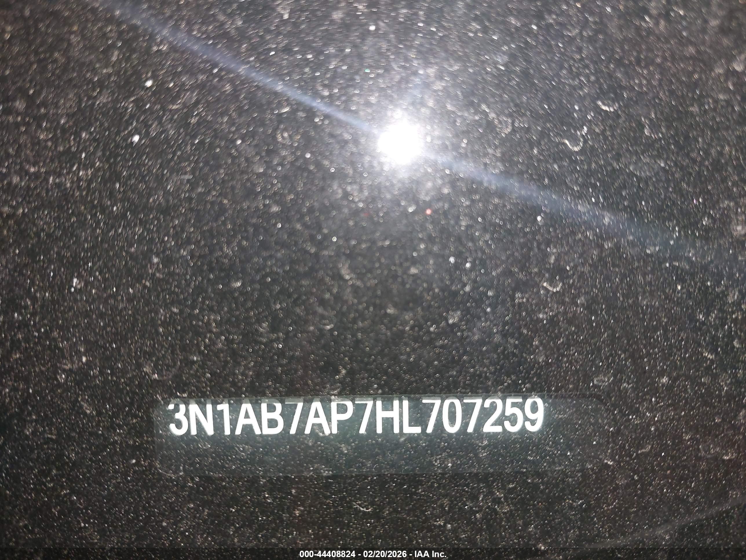 NISSAN SENTRA image 9