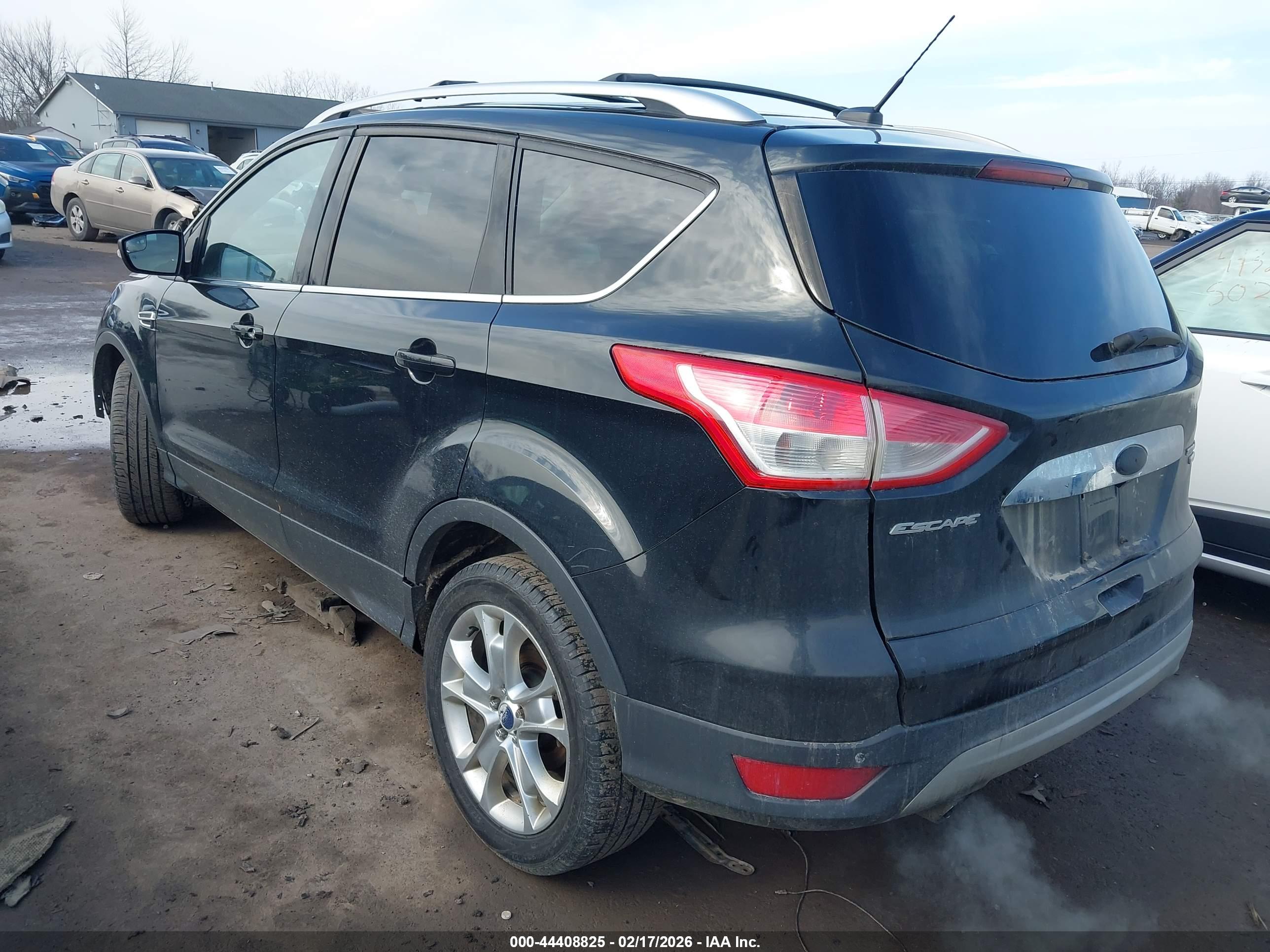 FORD ESCAPE image 3