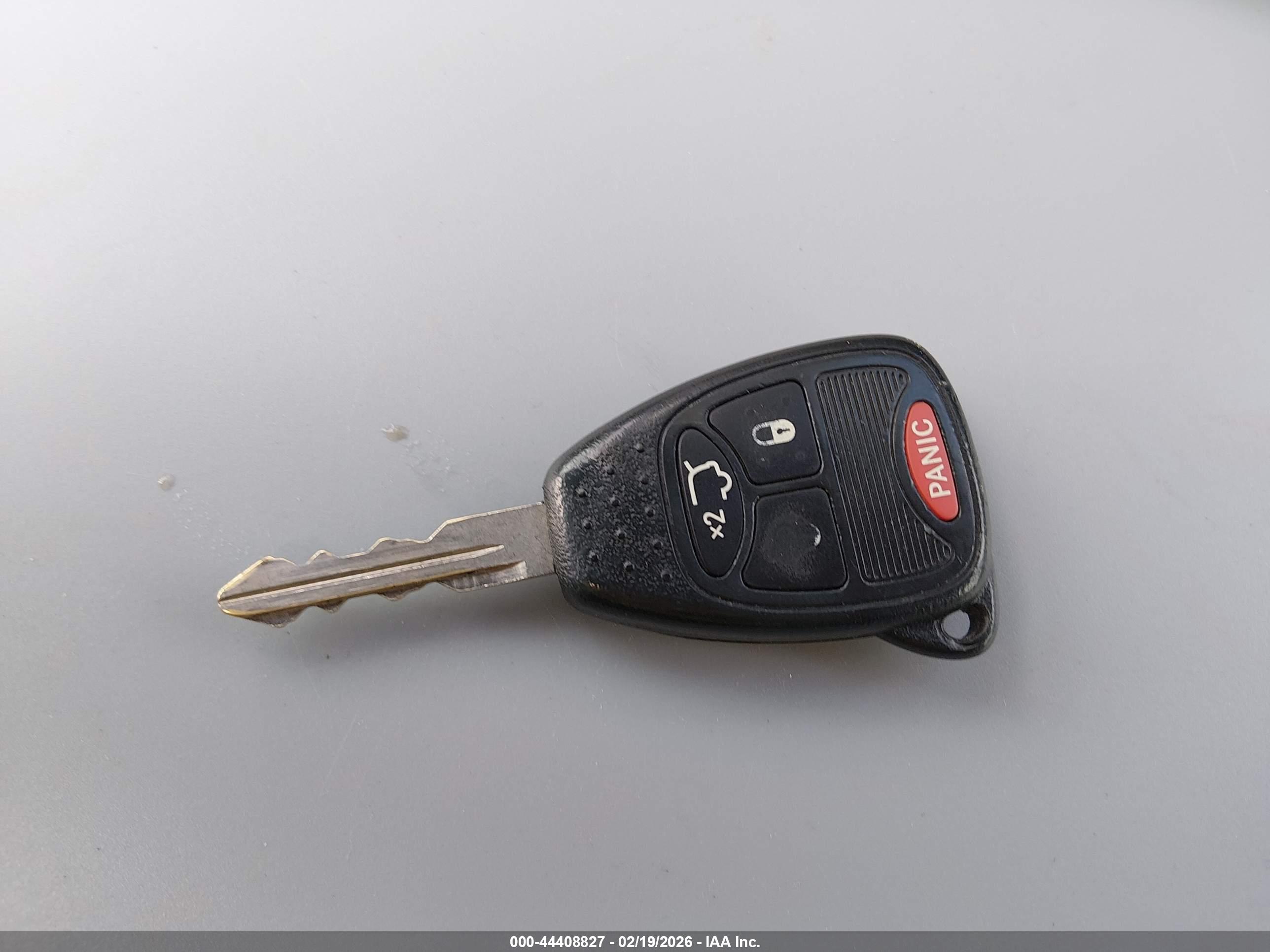 JEEP LIBERTY image 11