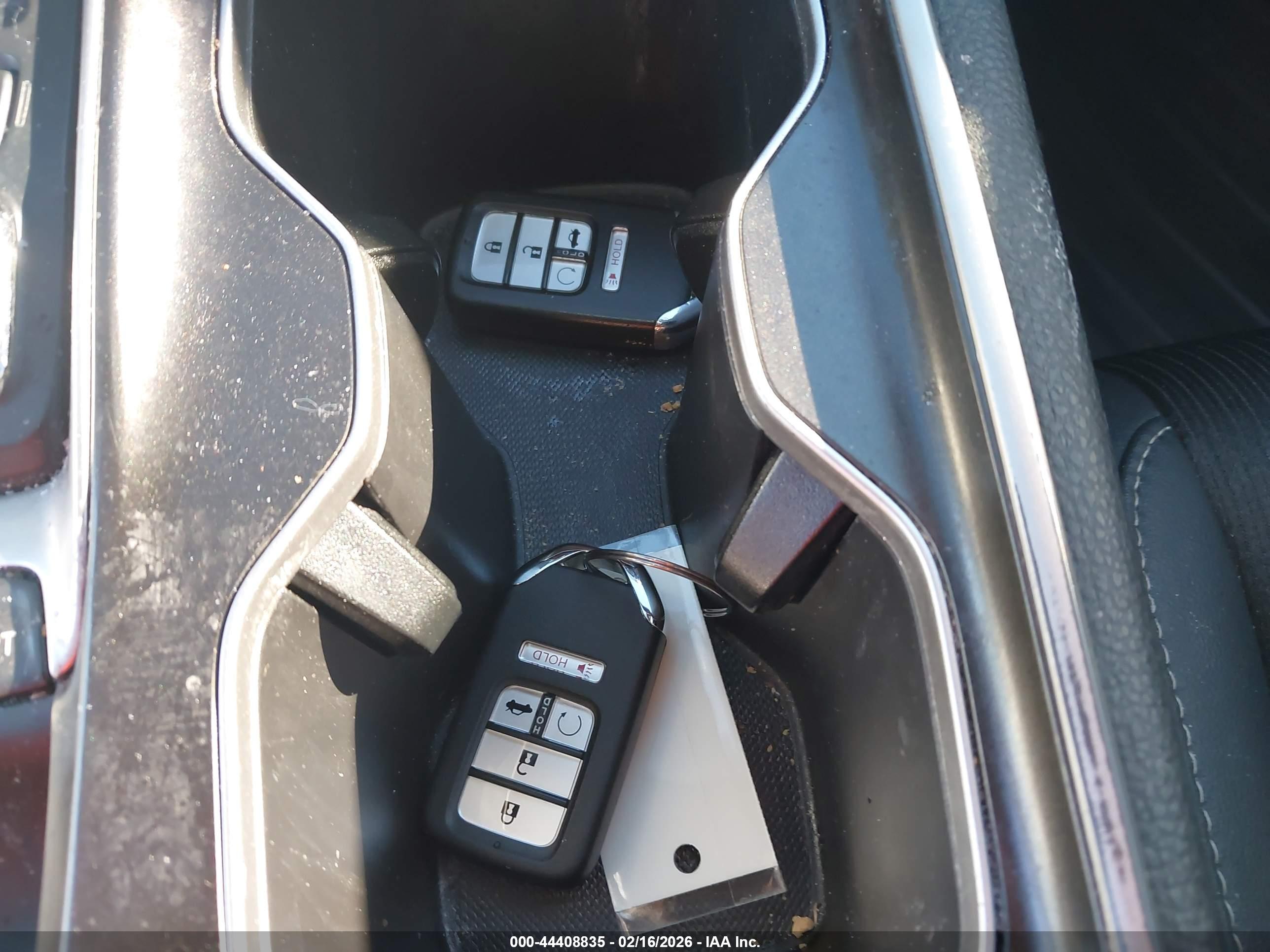 HONDA ACCORD image 11