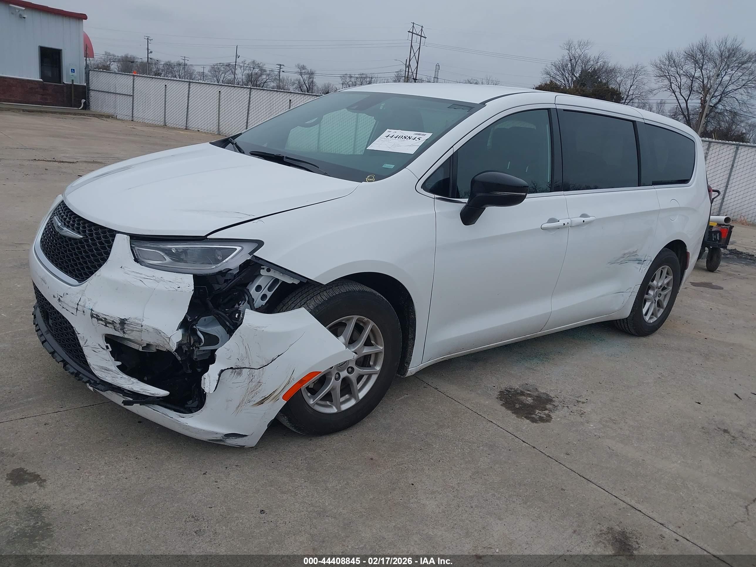 CHRYSLER PACIFICA image 2