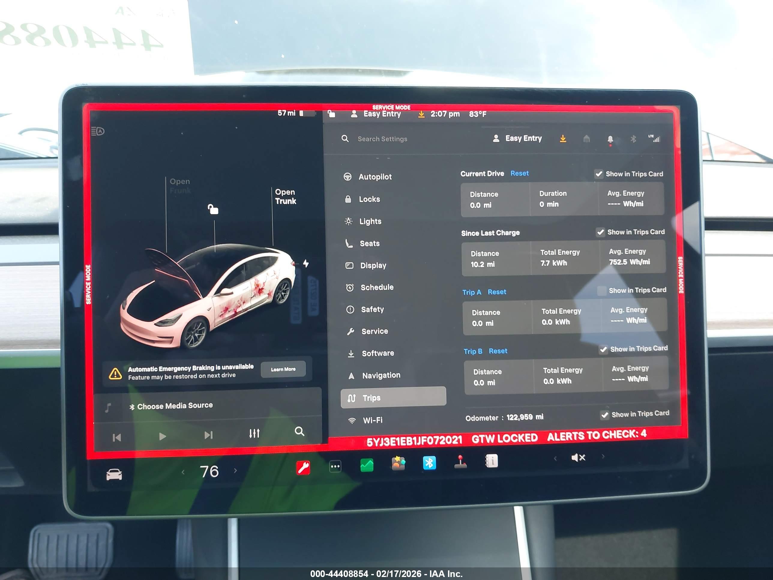 TESLA MODEL image 7