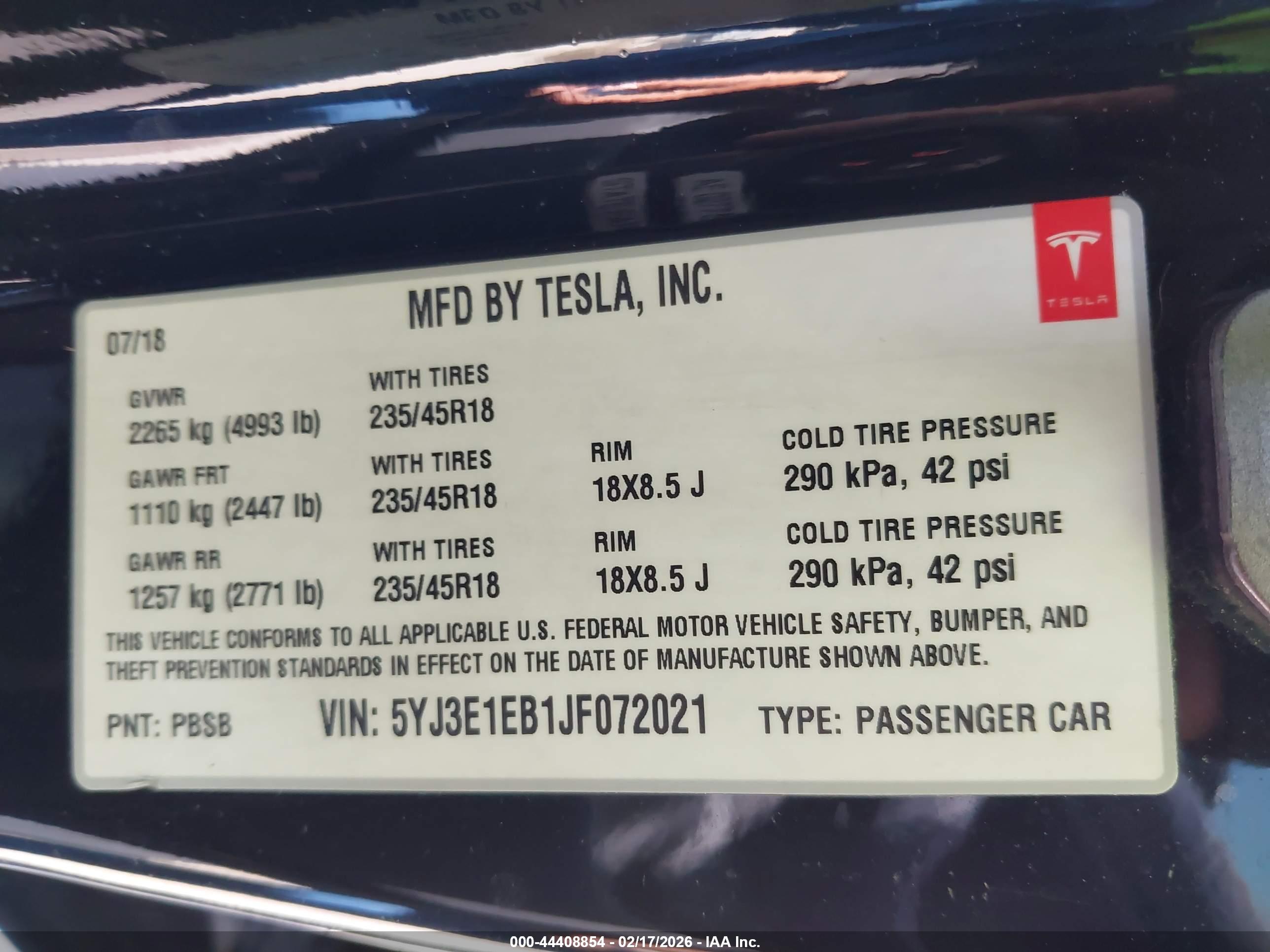 TESLA MODEL image 9