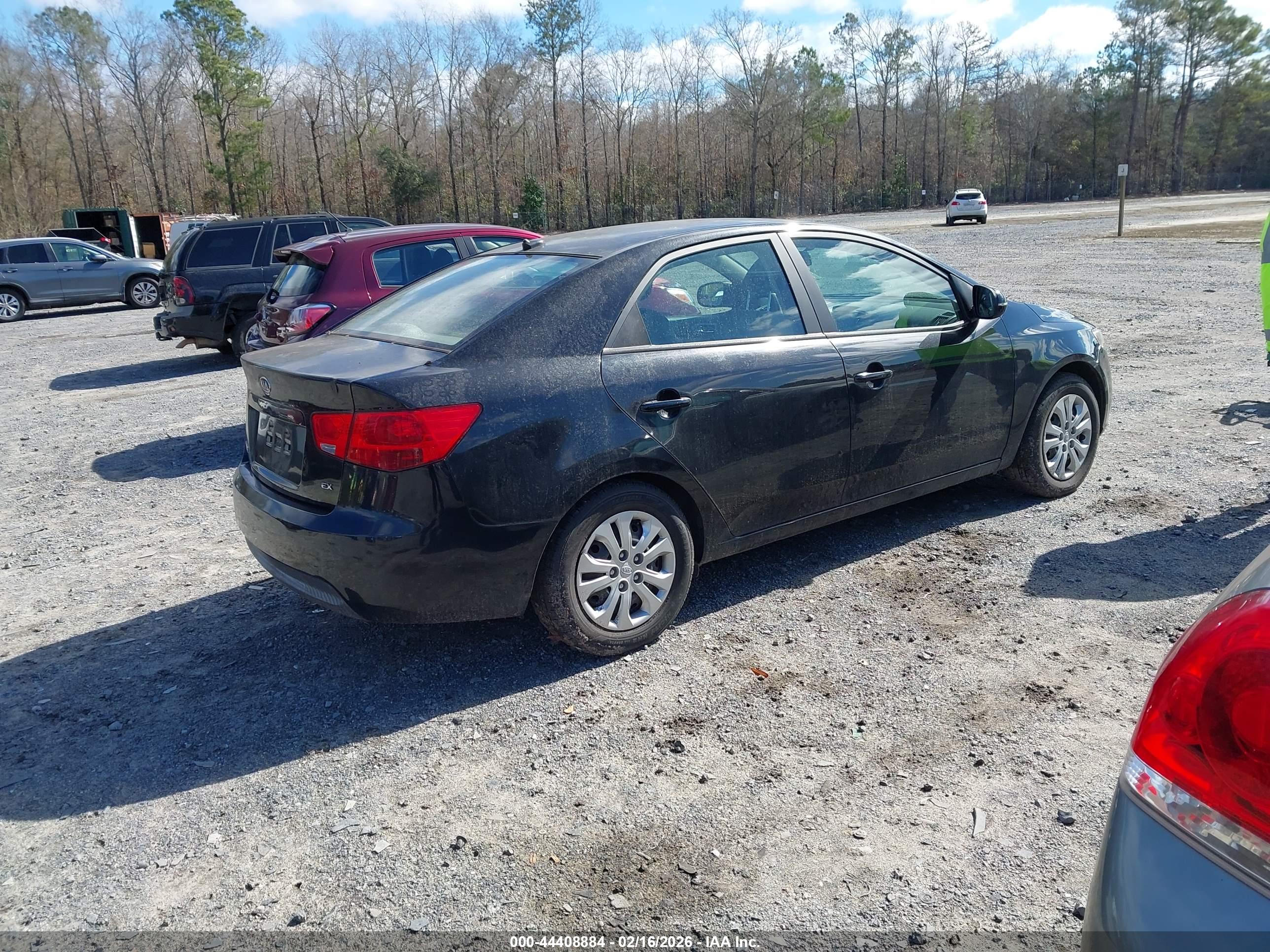 KIA FORTE image 4