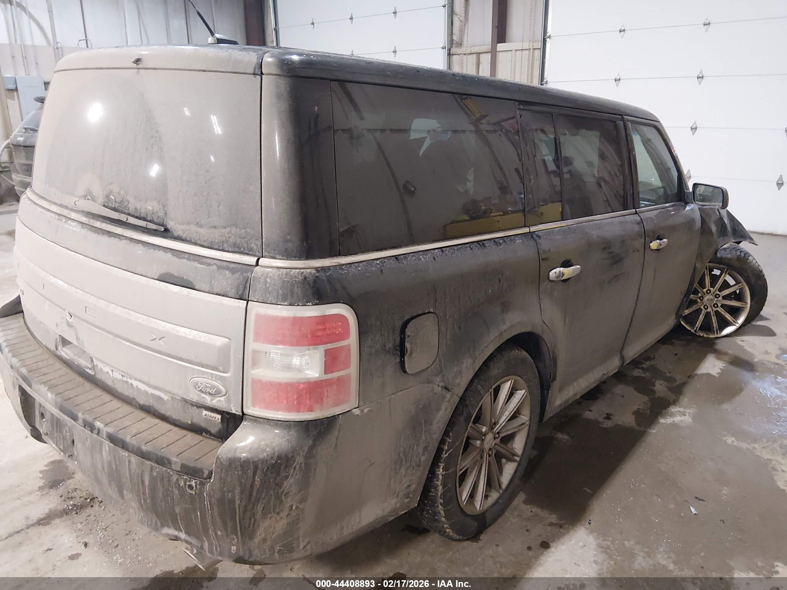 FORD FLEX image 4