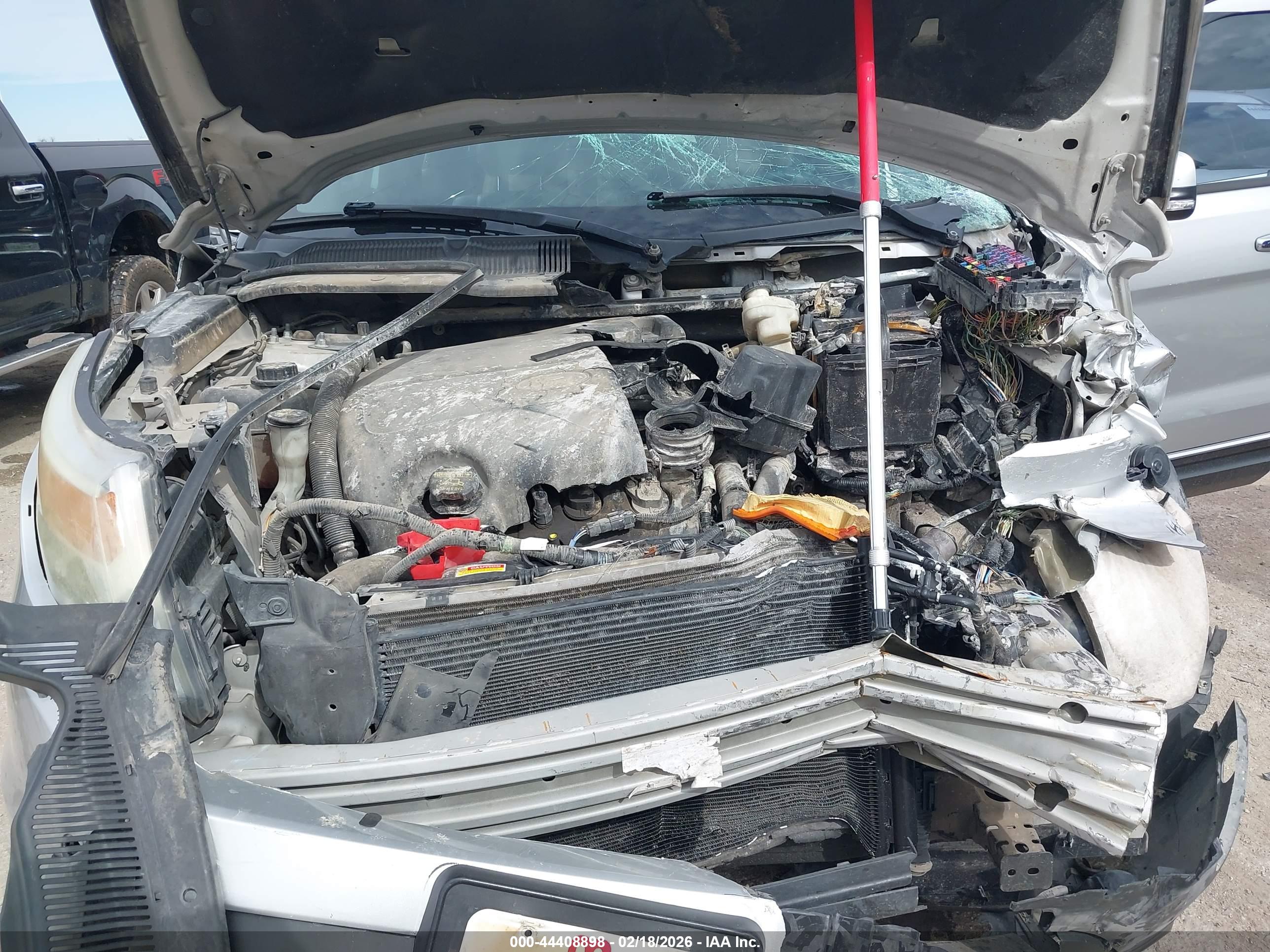FORD EXPLORER image 10