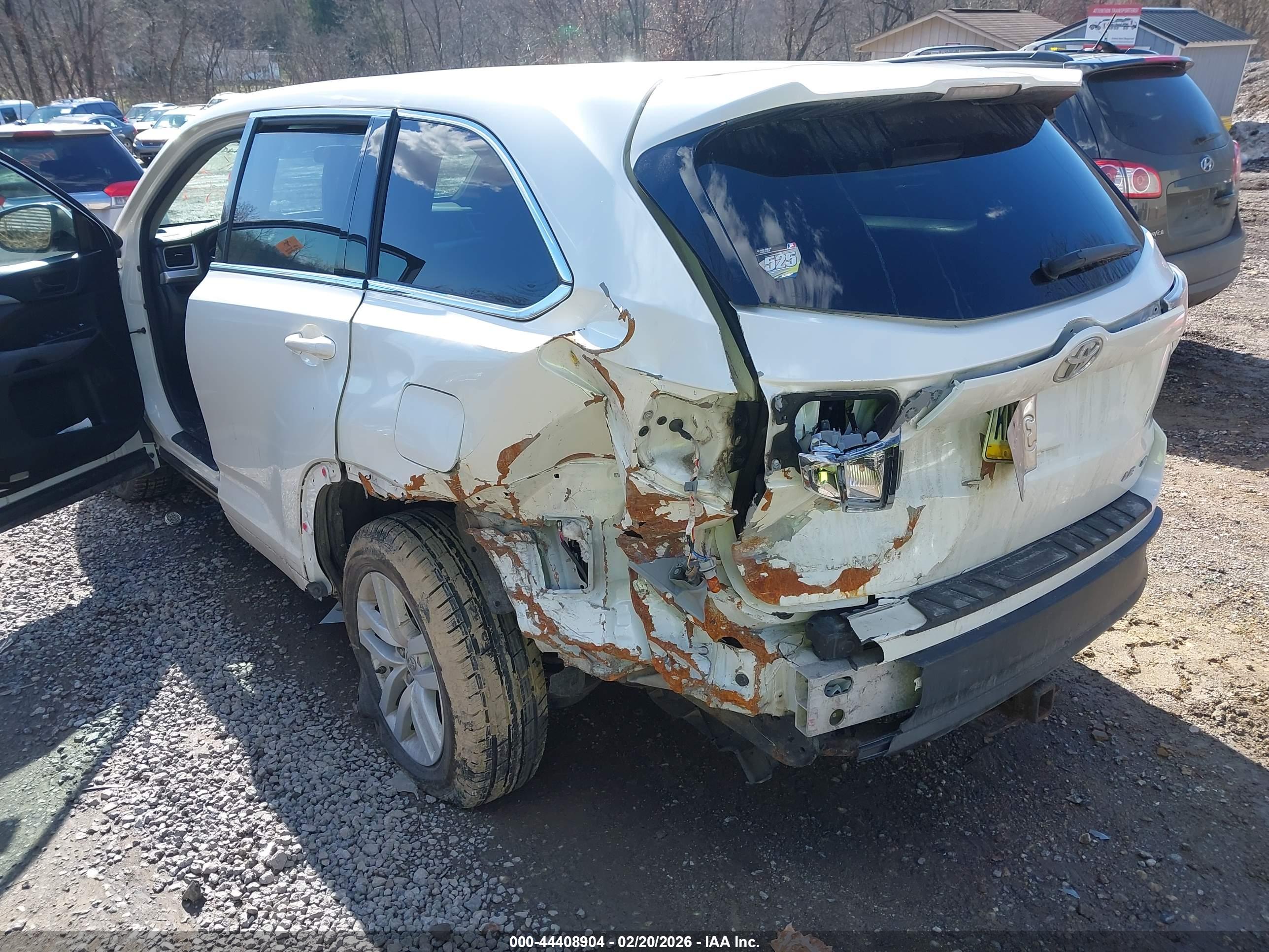 TOYOTA HIGHLANDER image 6