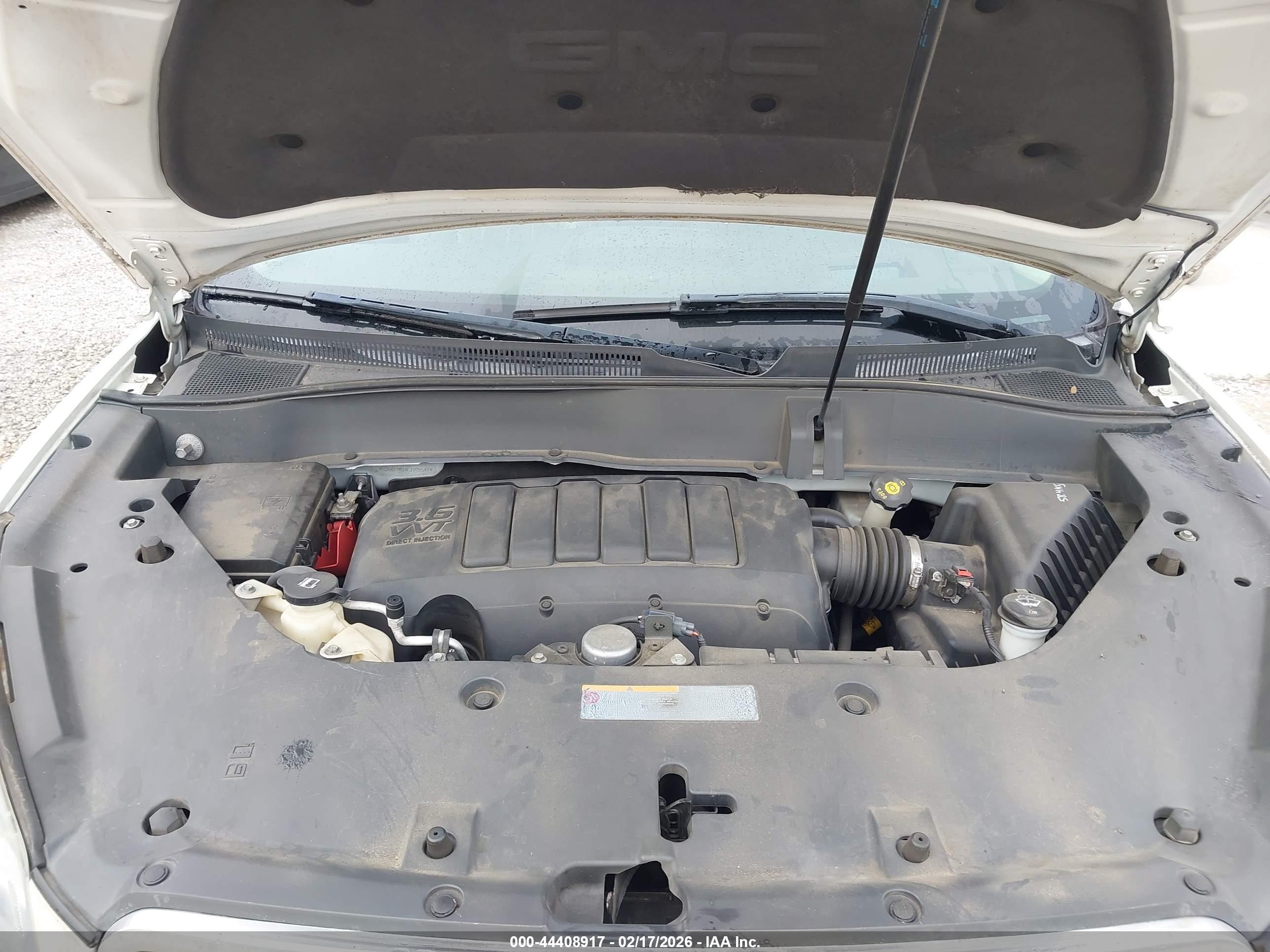 GMC ACADIA image 10
