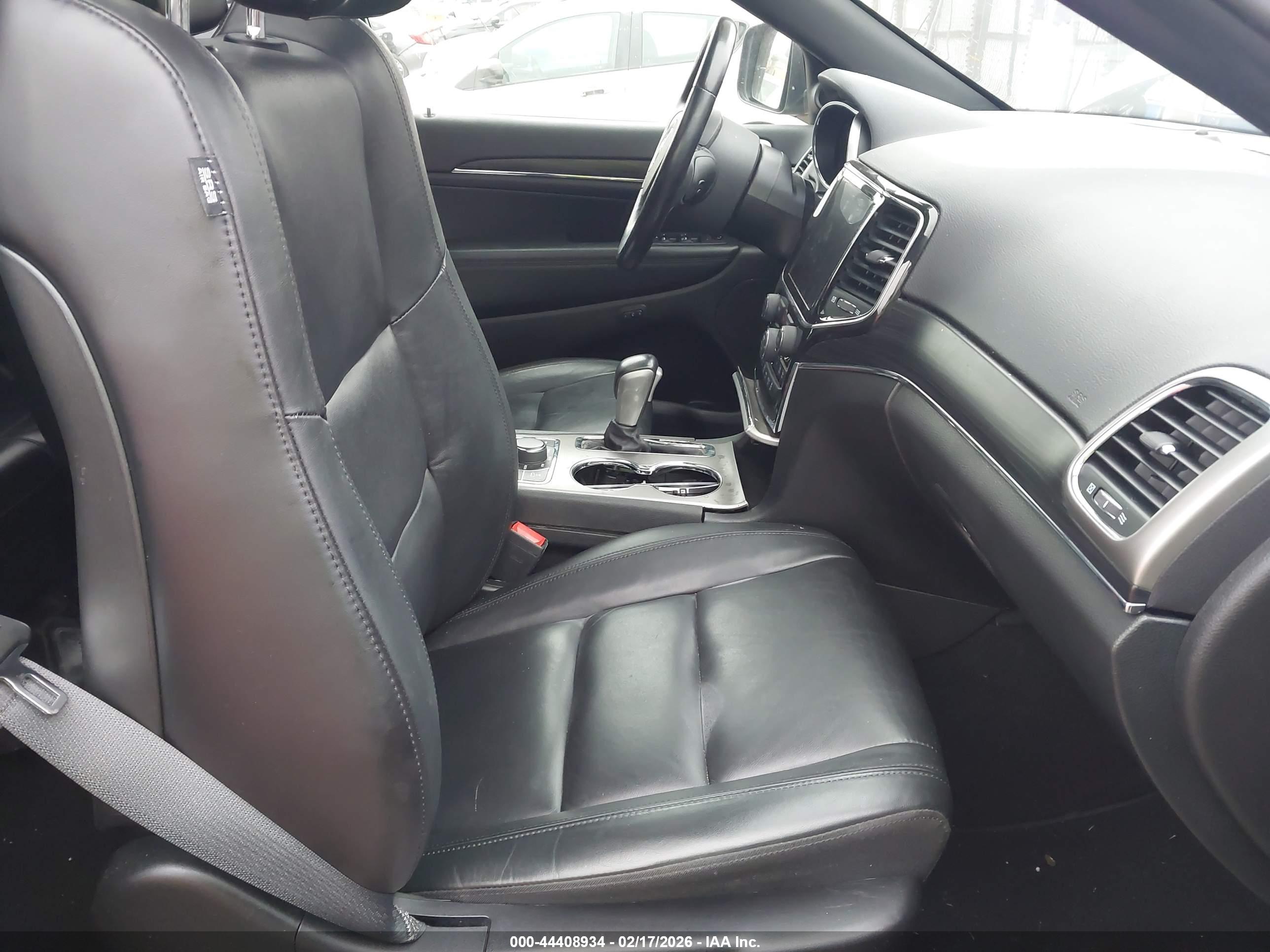 JEEP GRAND image 5