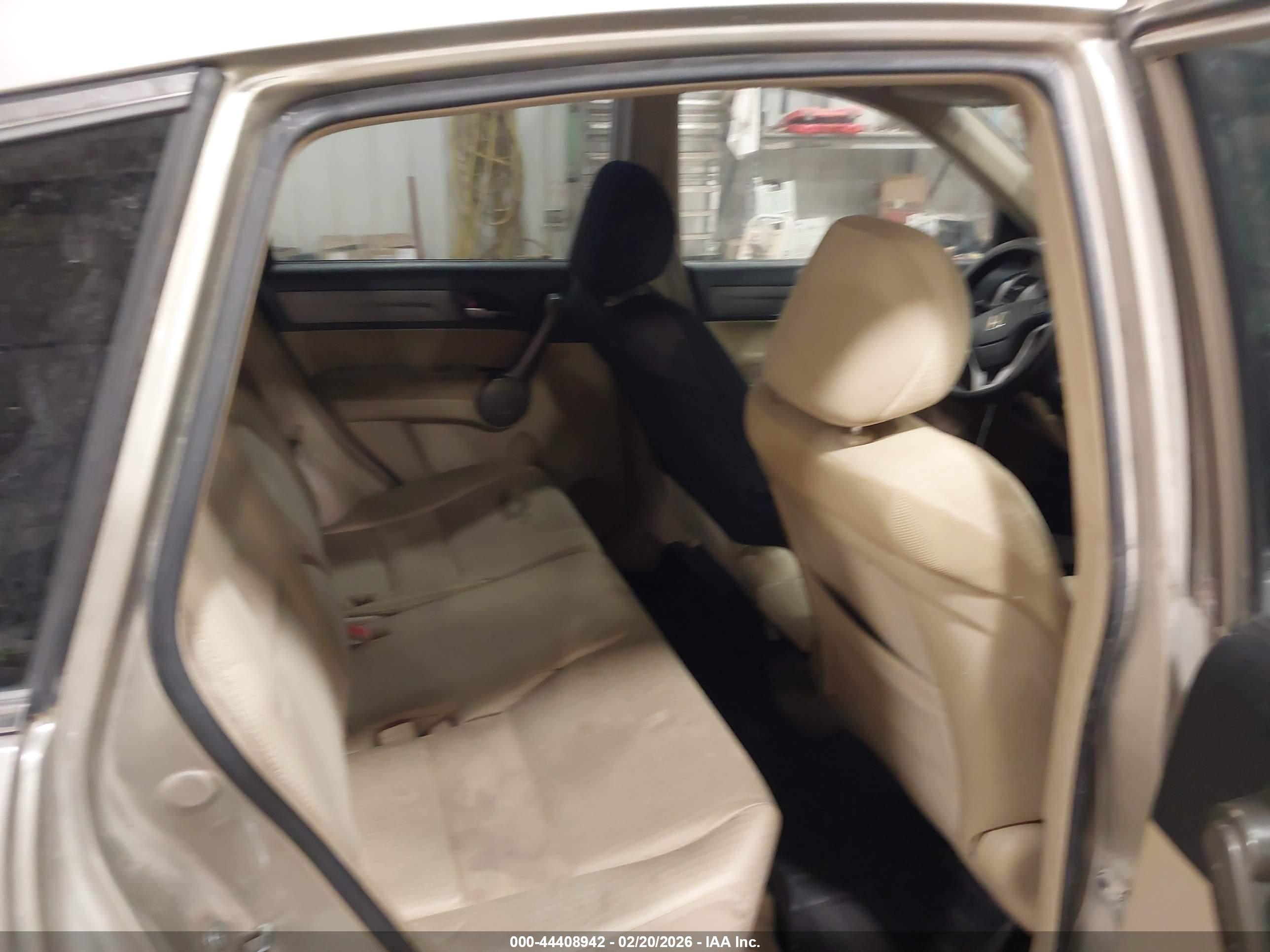 HONDA CR-V image 8