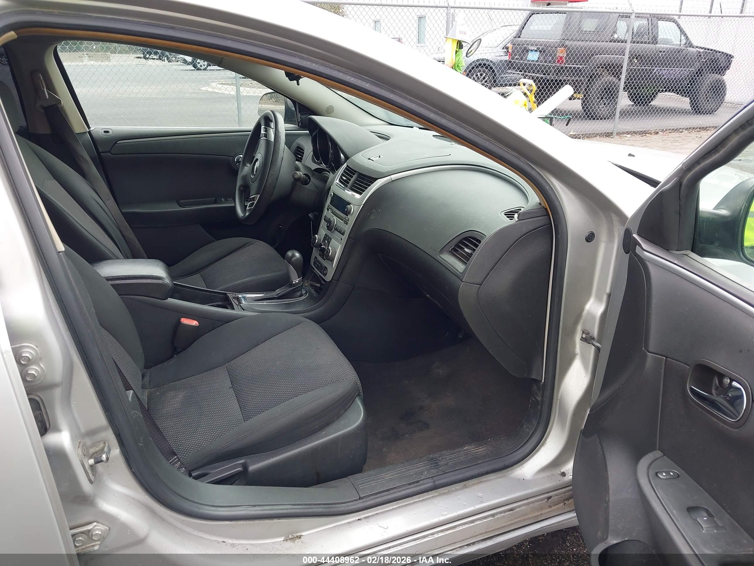 CHEVROLET MALIBU image 5