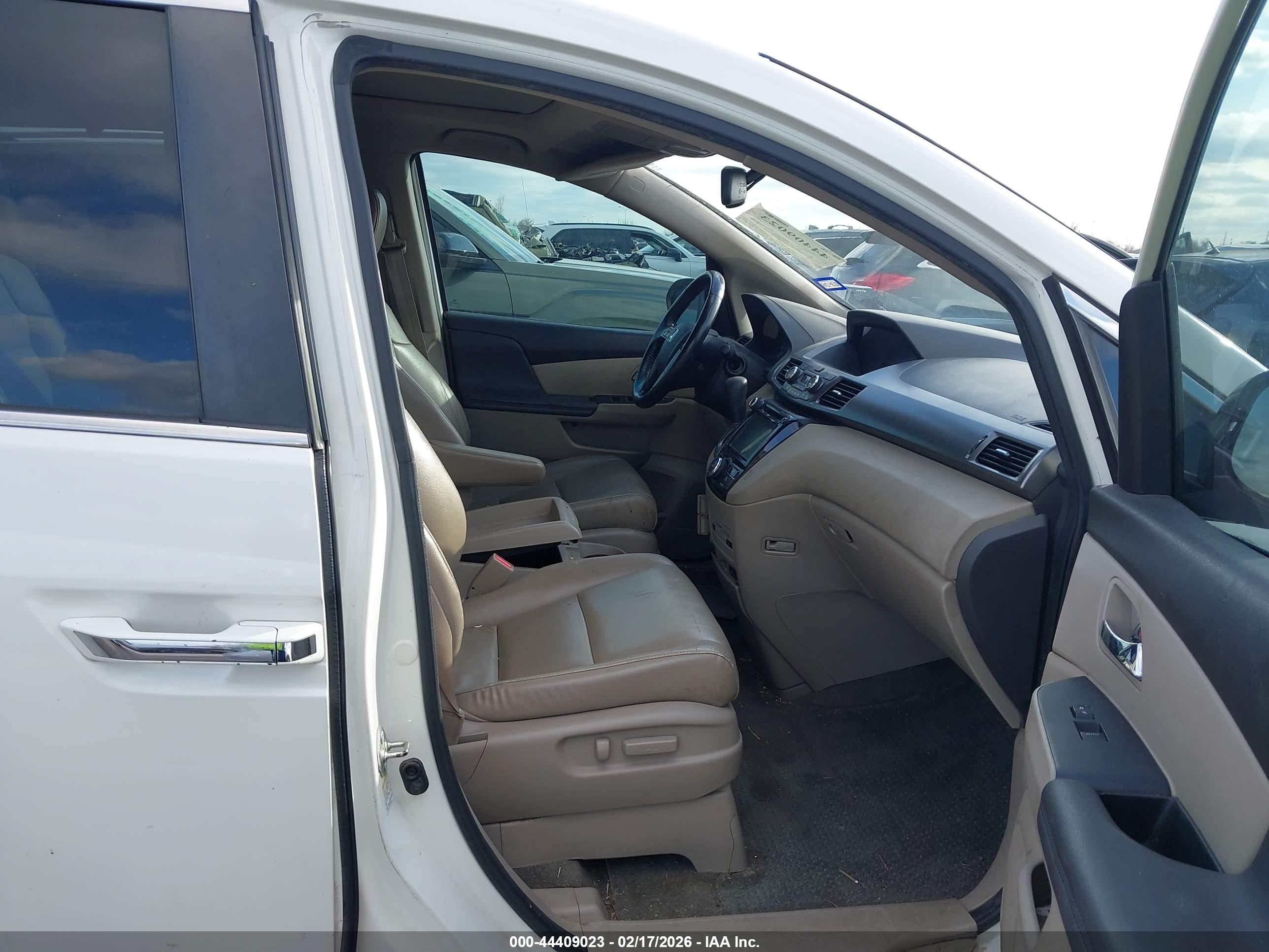 HONDA ODYSSEY image 5