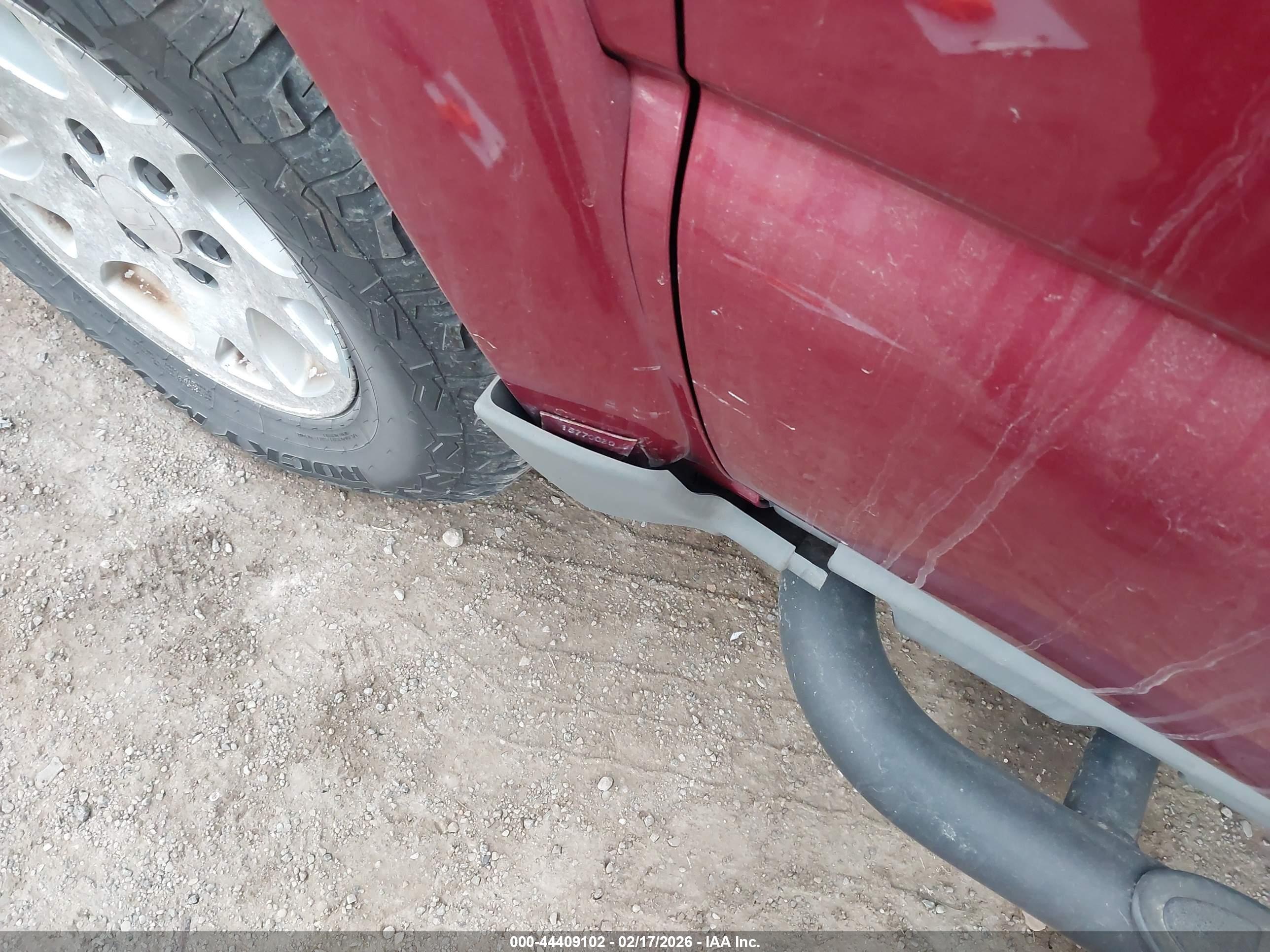 CHEVROLET TAHOE image 6