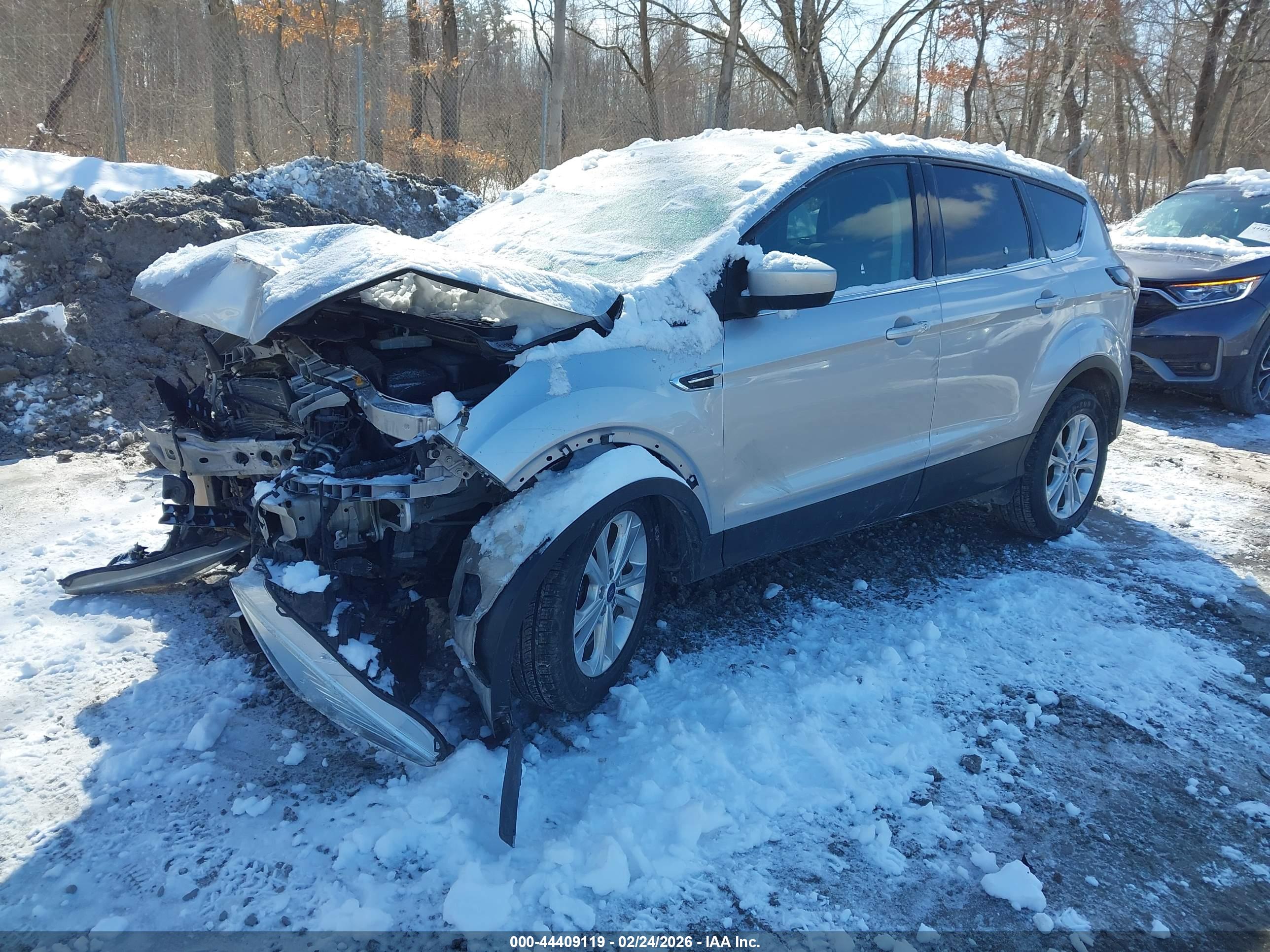FORD ESCAPE image 2