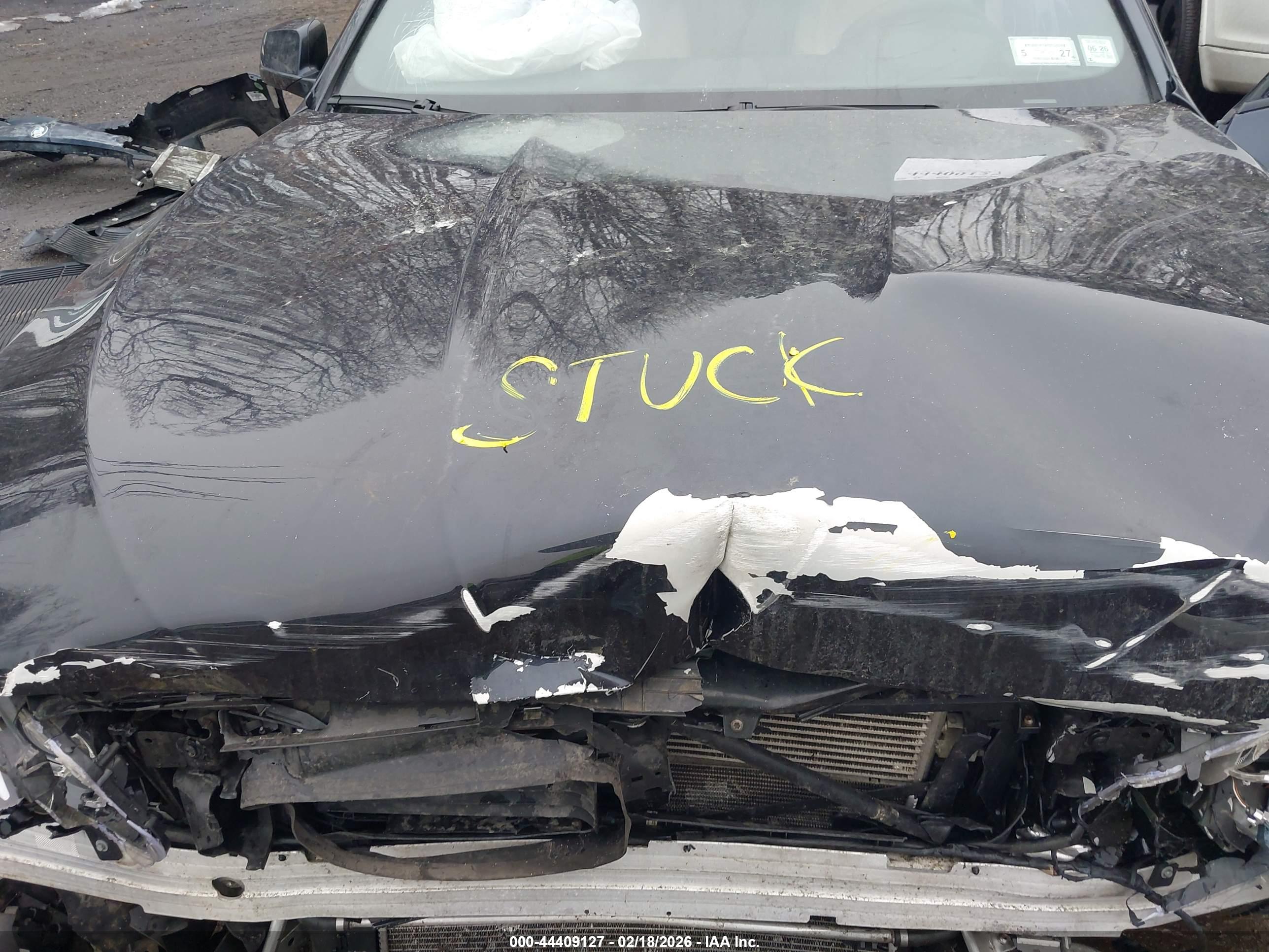 BMW 550I image 10