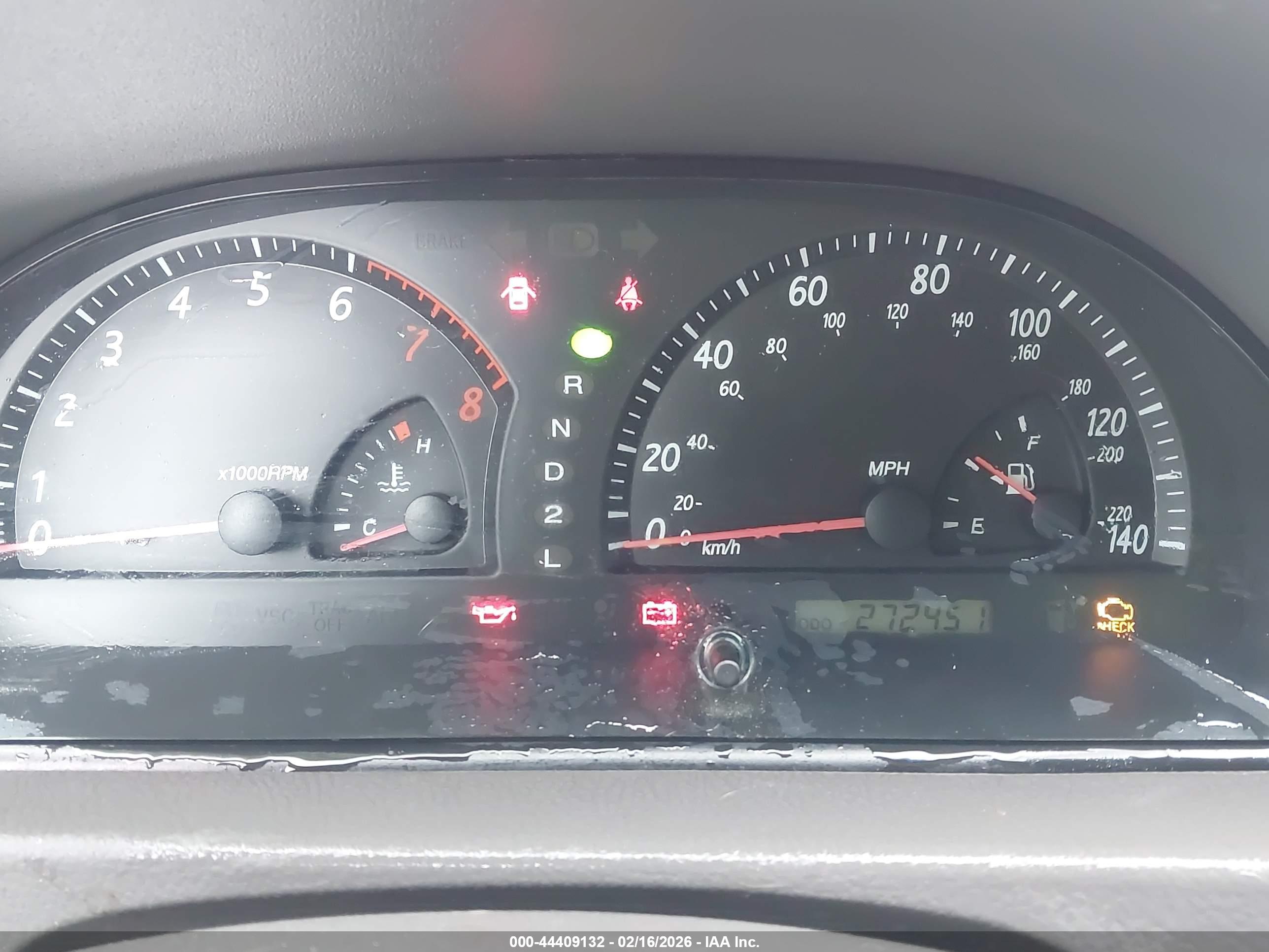 TOYOTA CAMRY image 7