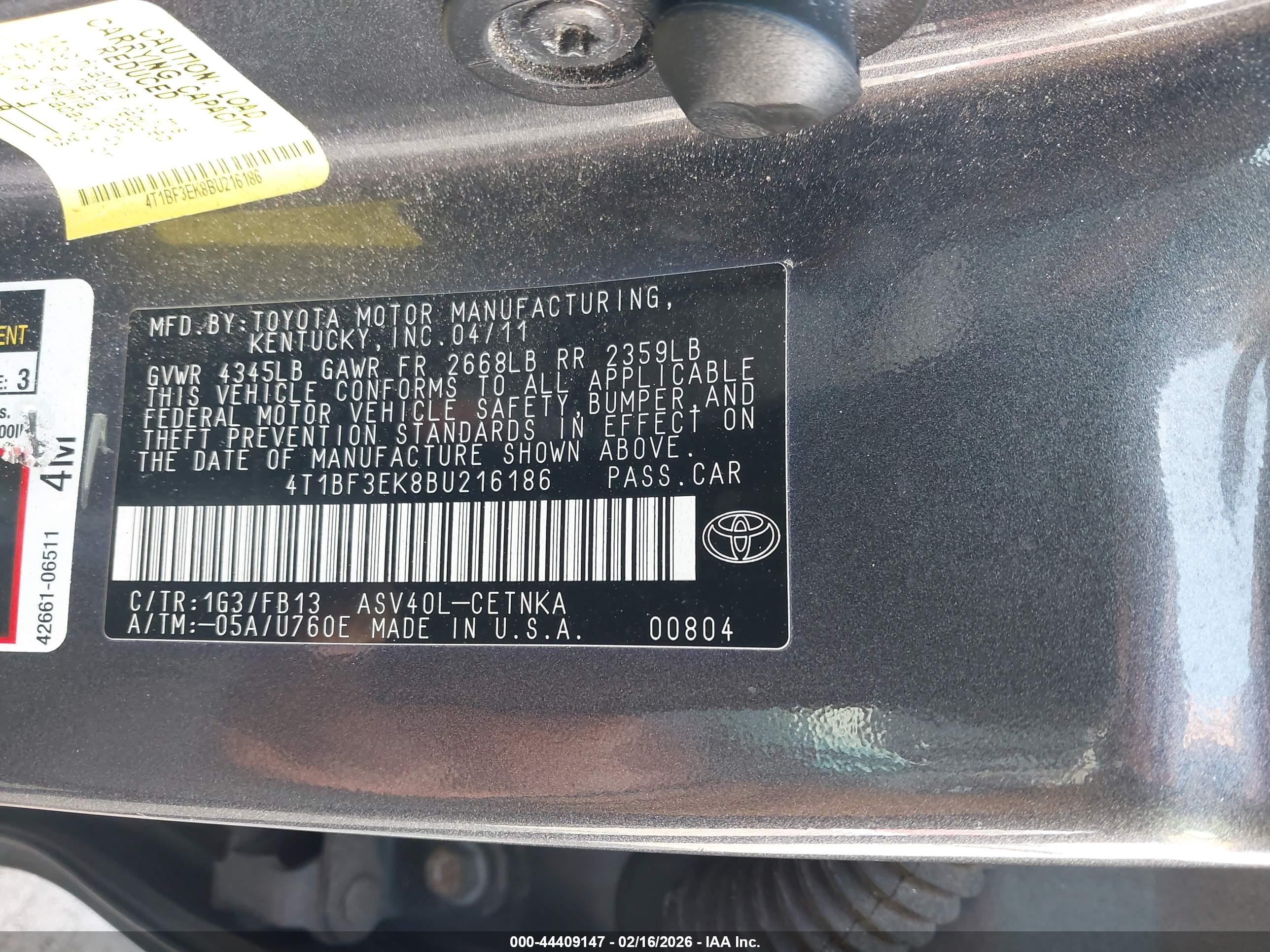 TOYOTA CAMRY image 9