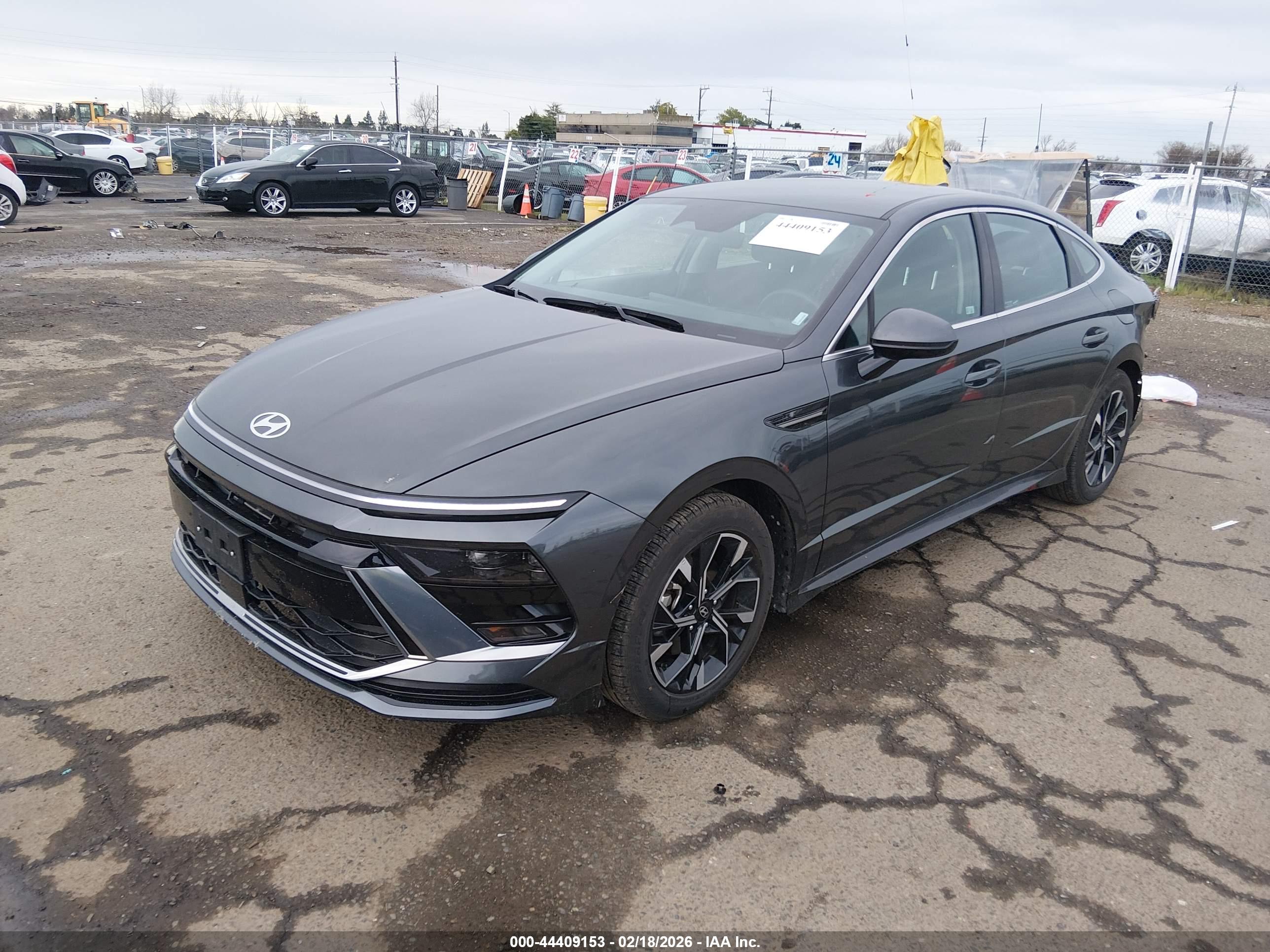 HYUNDAI SONATA image 2