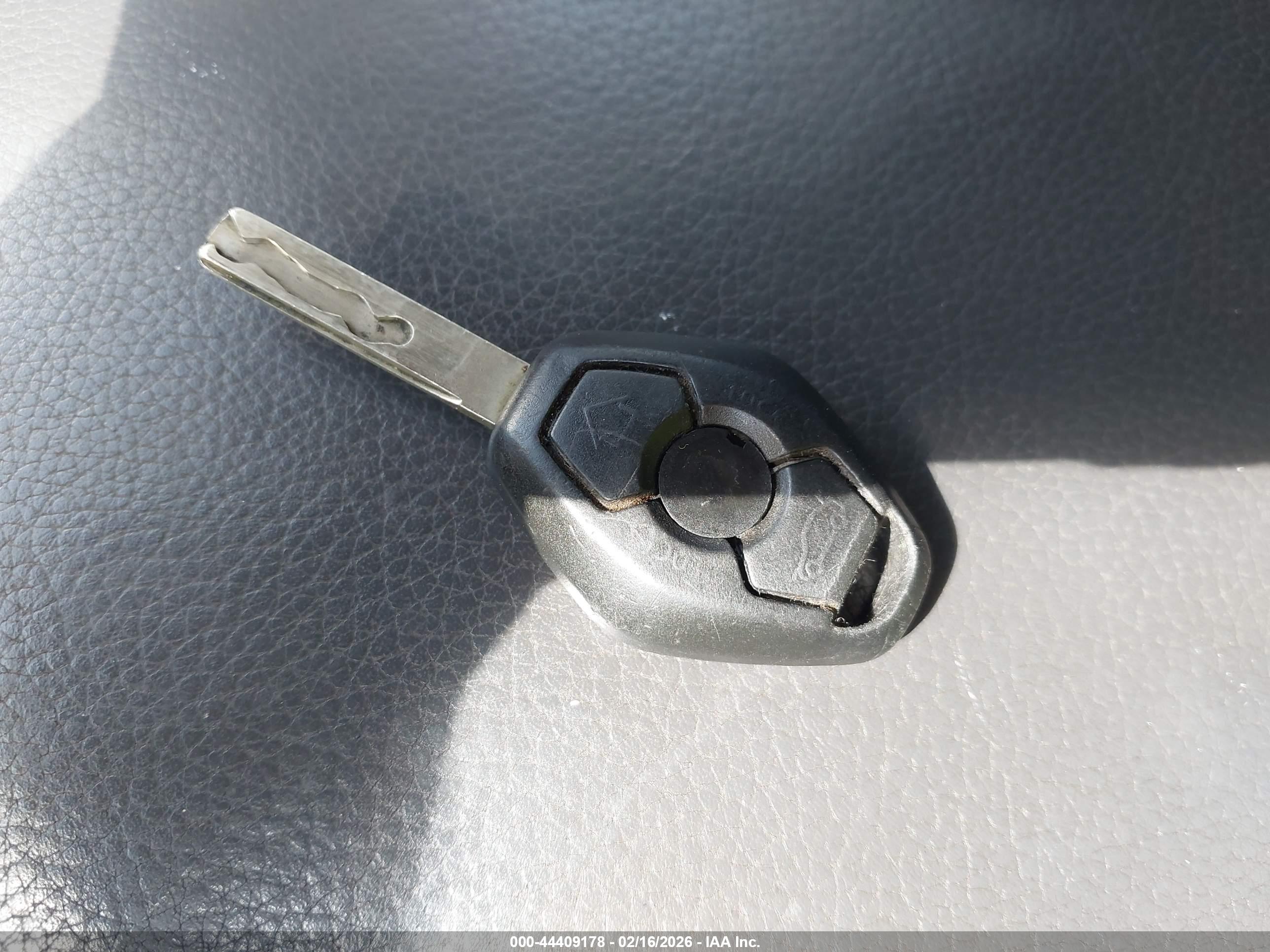 BMW 645CI image 11