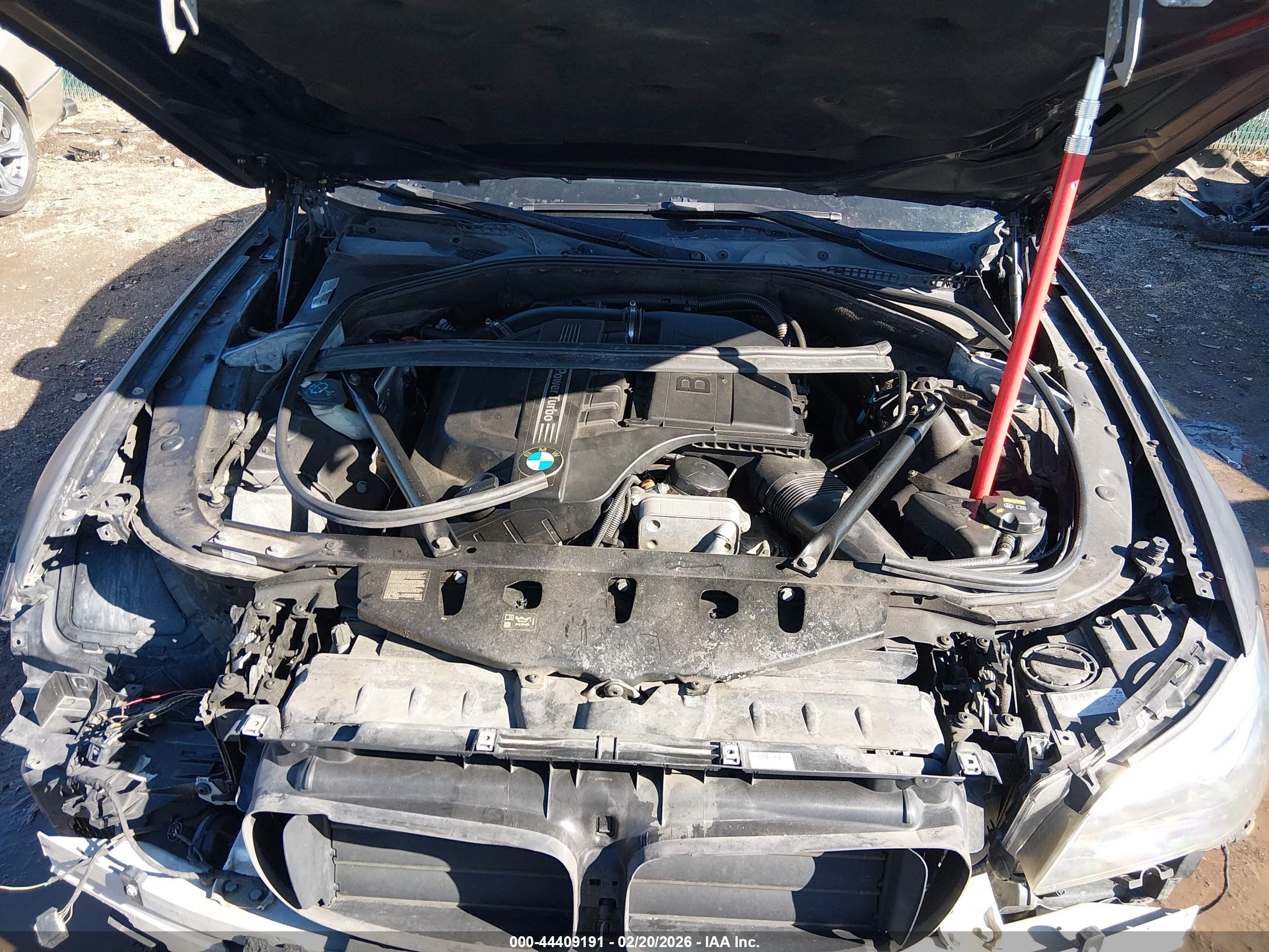 BMW 535I image 10