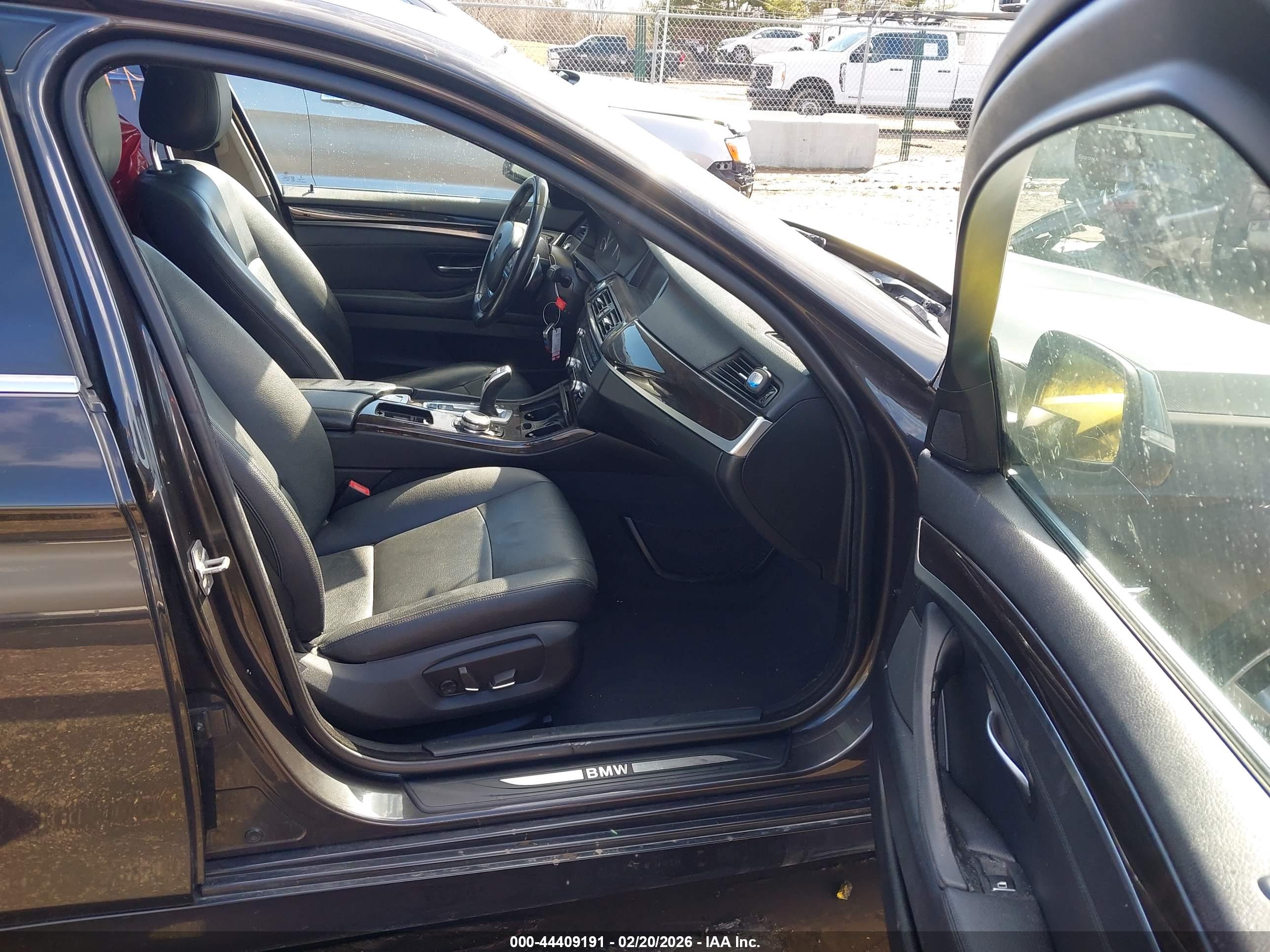 BMW 535I image 5