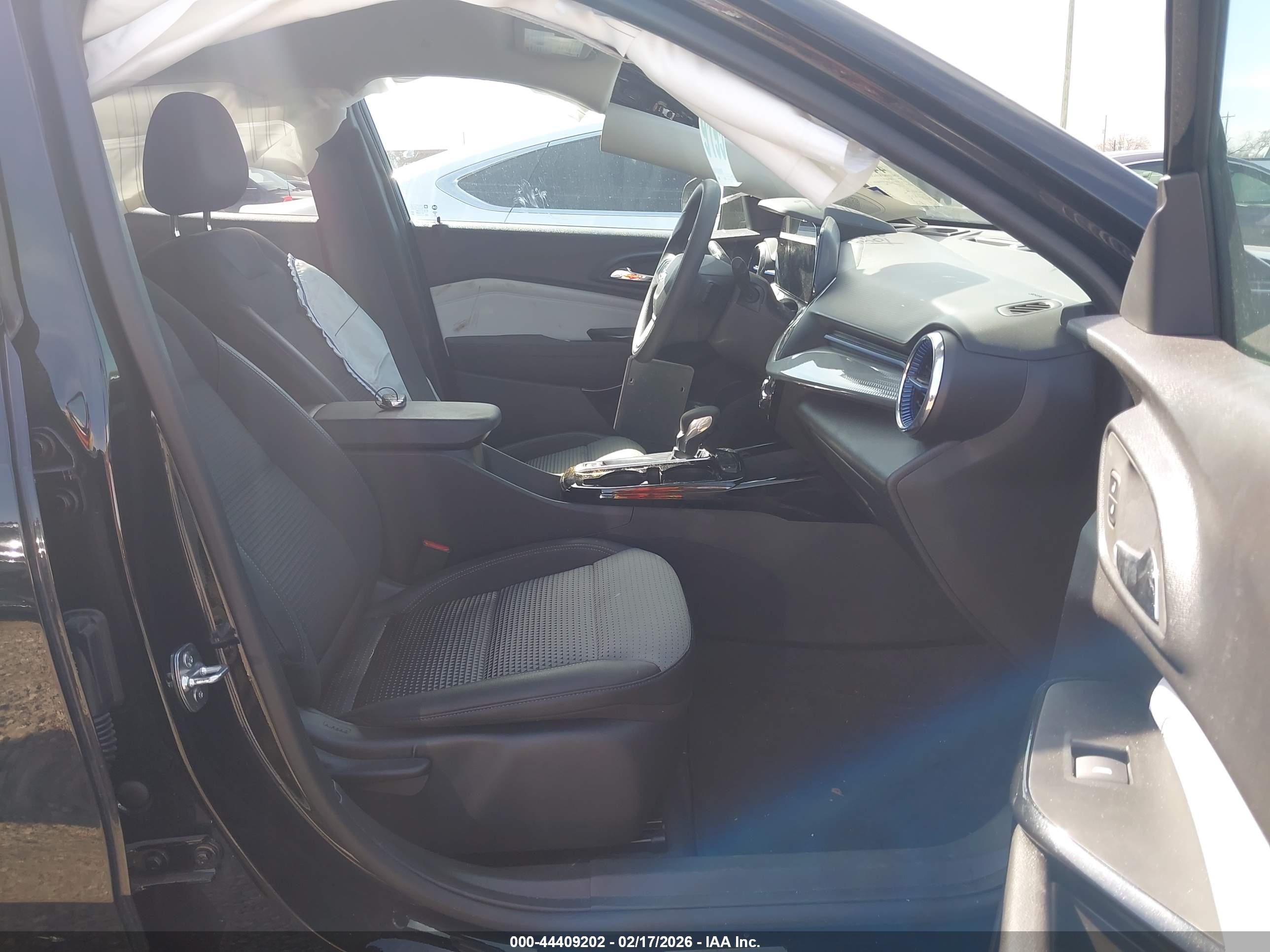 CHEVROLET TRAX image 5
