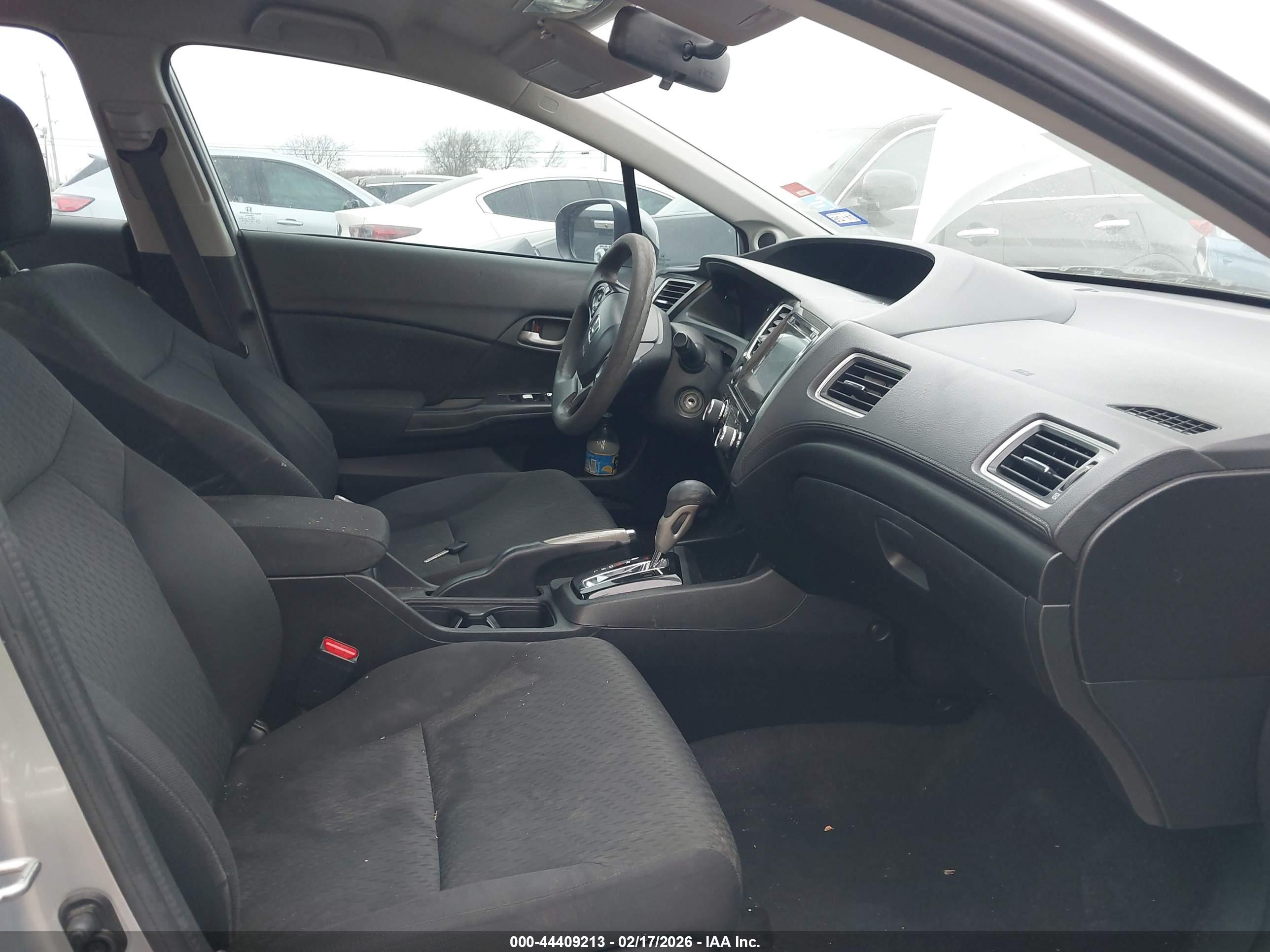 HONDA CIVIC image 5