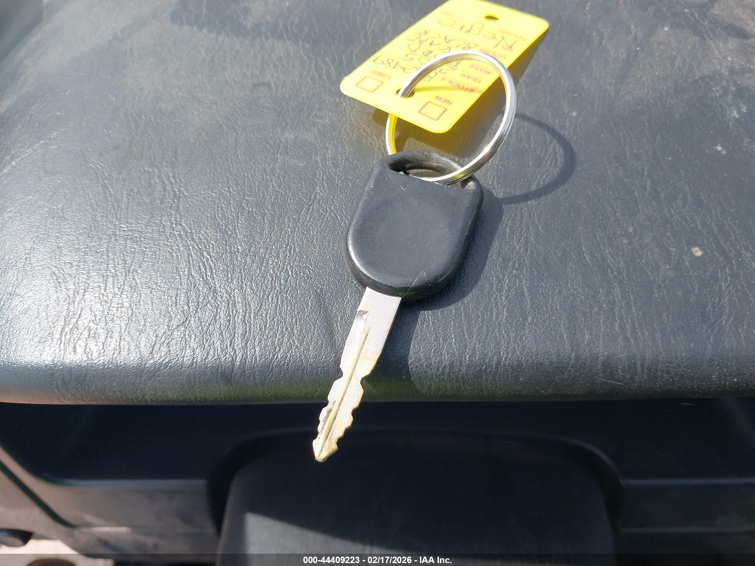 FORD ESCAPE image 11