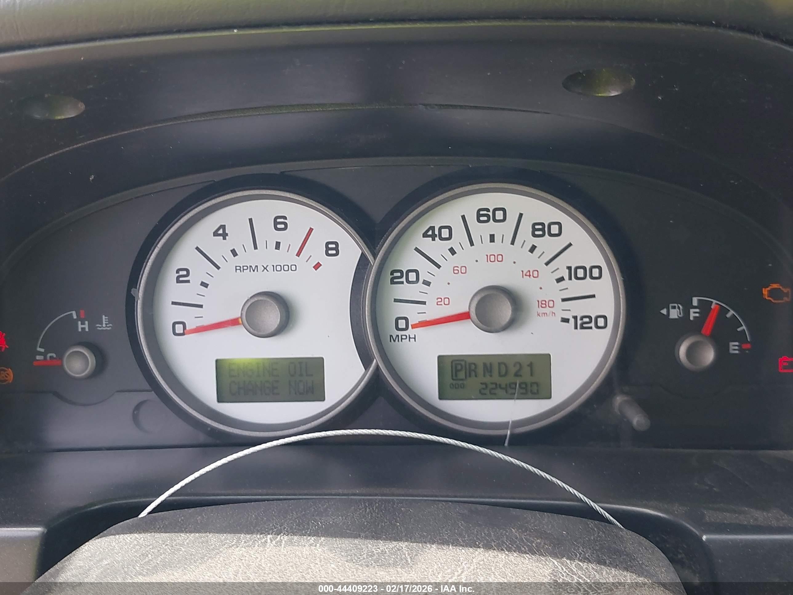 FORD ESCAPE image 7